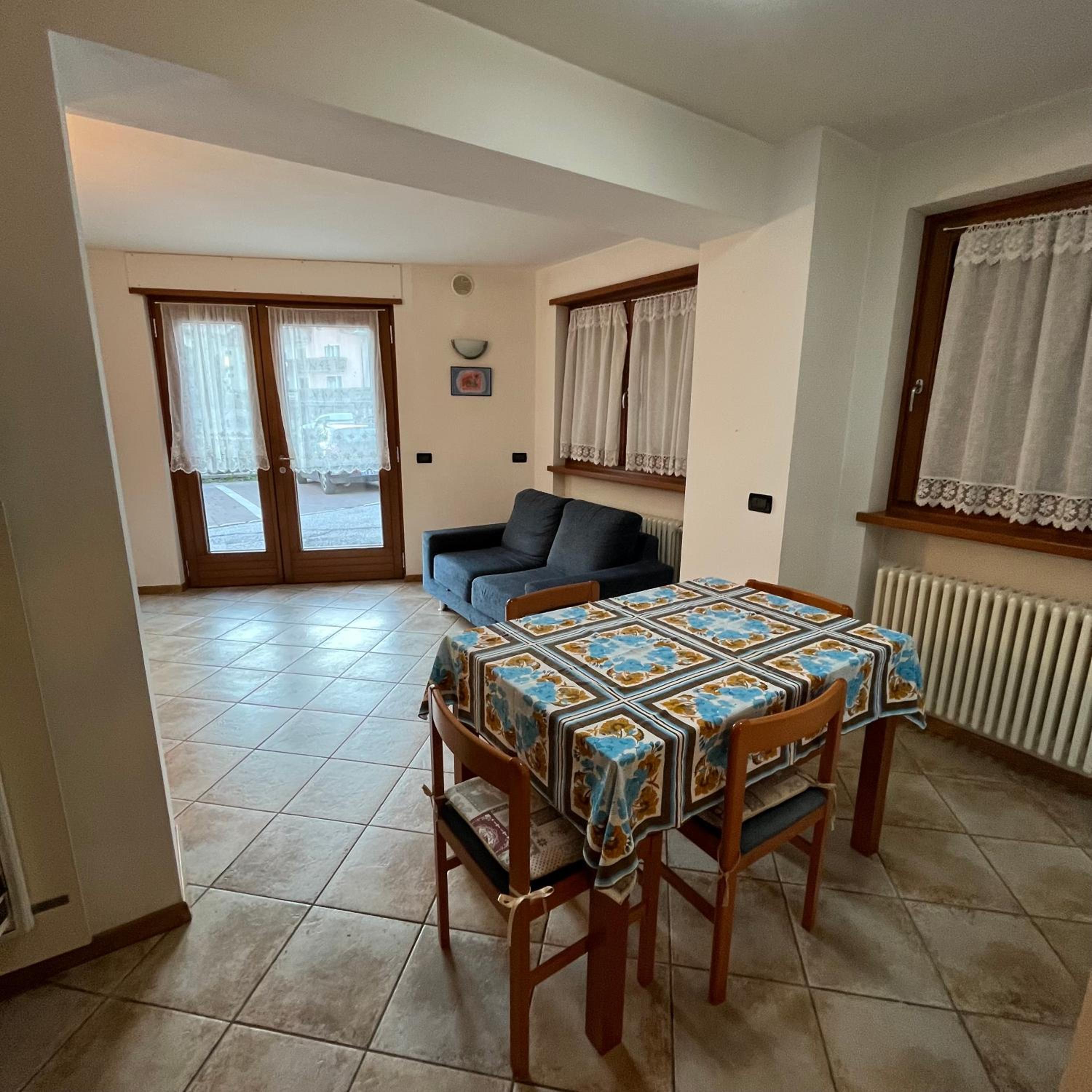 Two-Bedroom Apartment photo 2