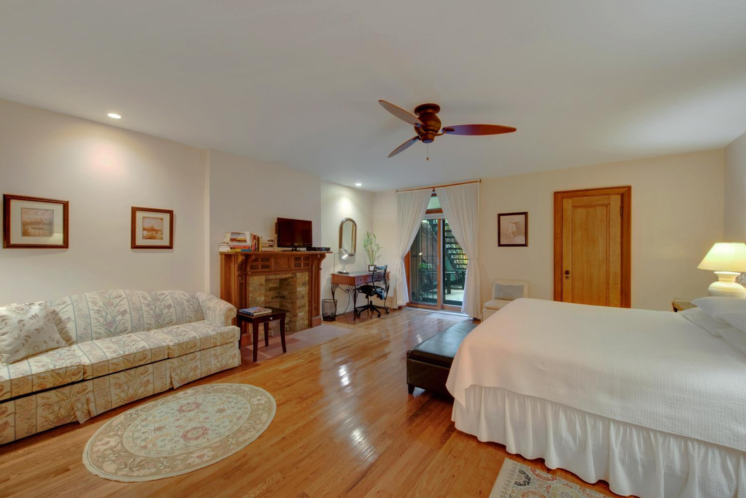 Two-Bedroom Apartment photo 1
