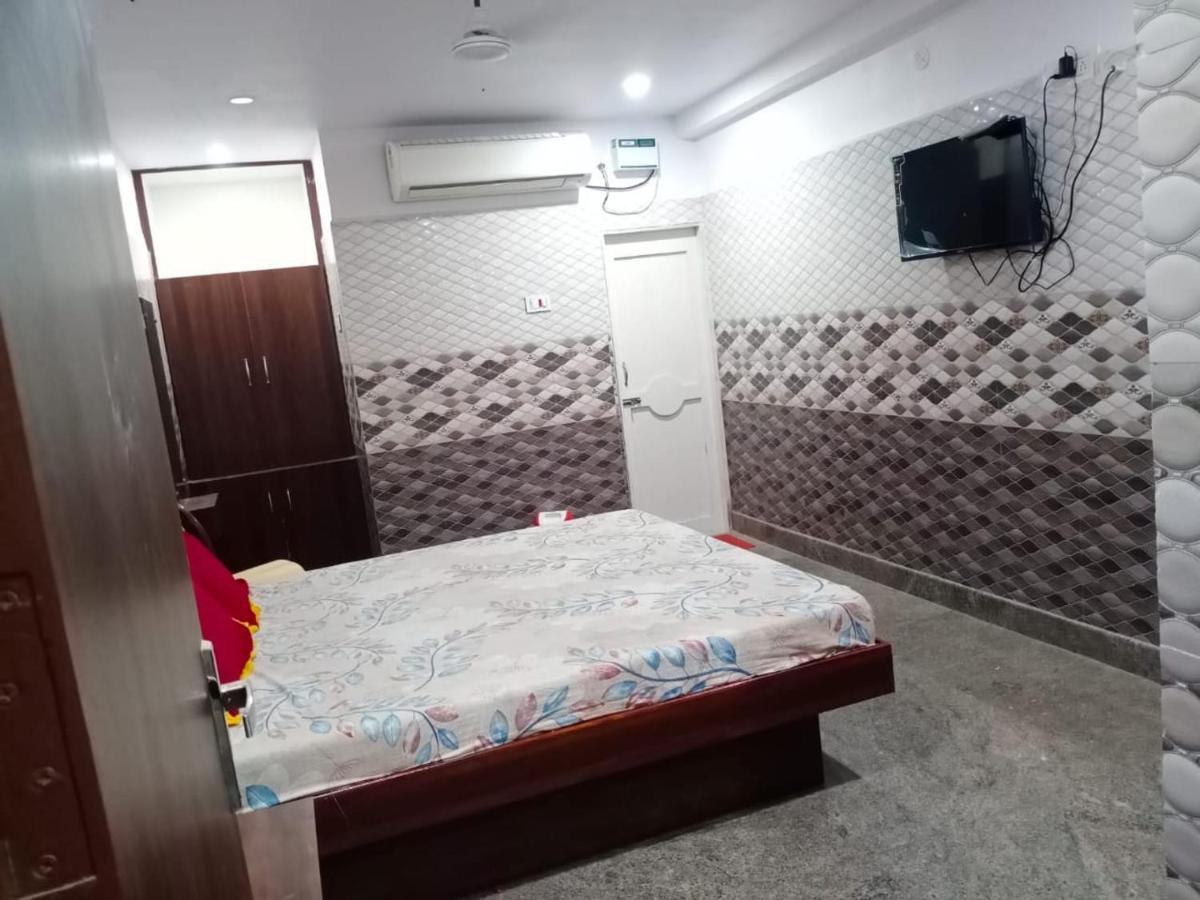 Deluxe Double Room with Shower photo 2