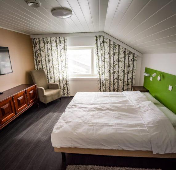 Double Room - Photo 3