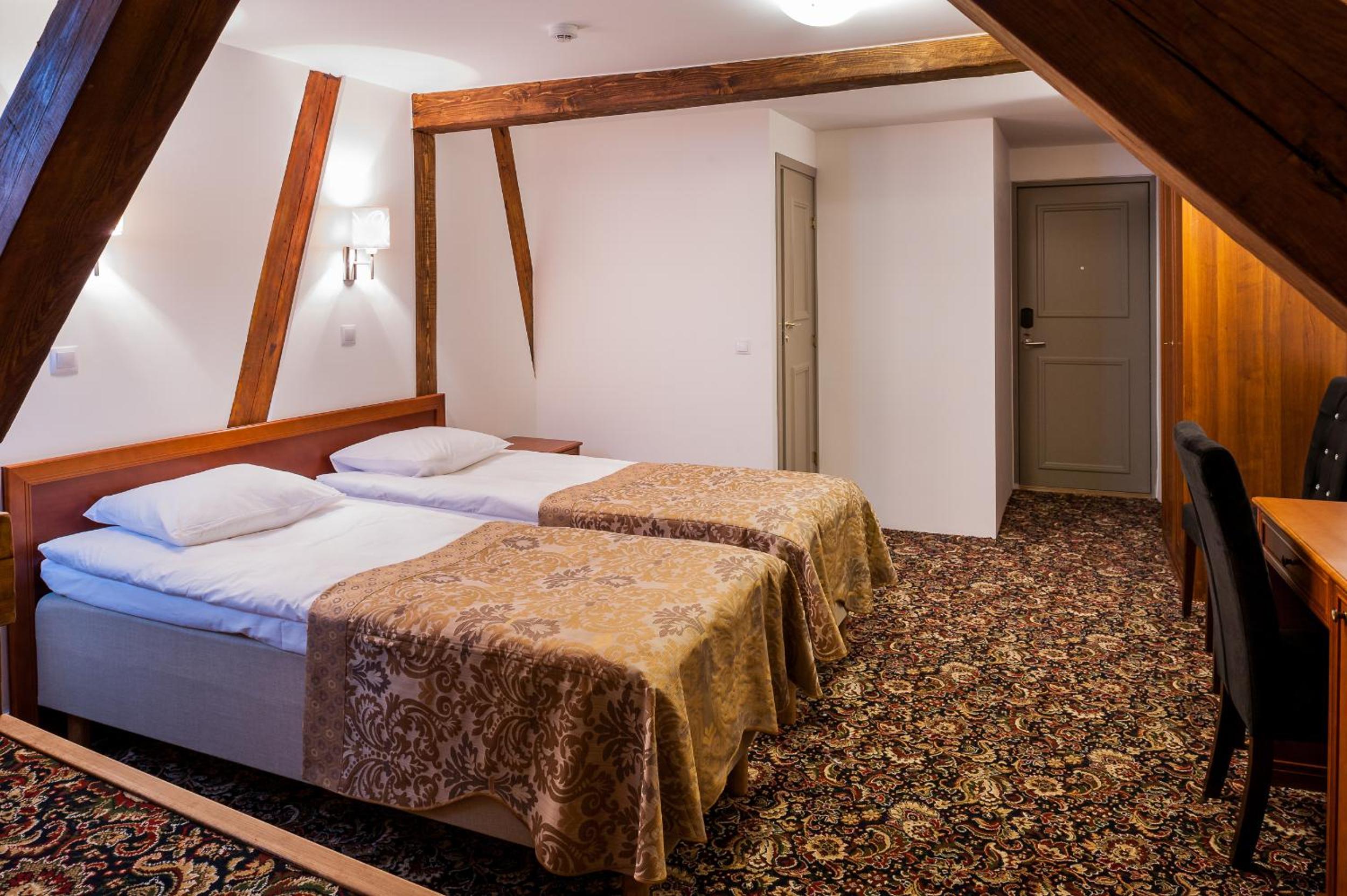 Standard Double/Twin Room photo 2