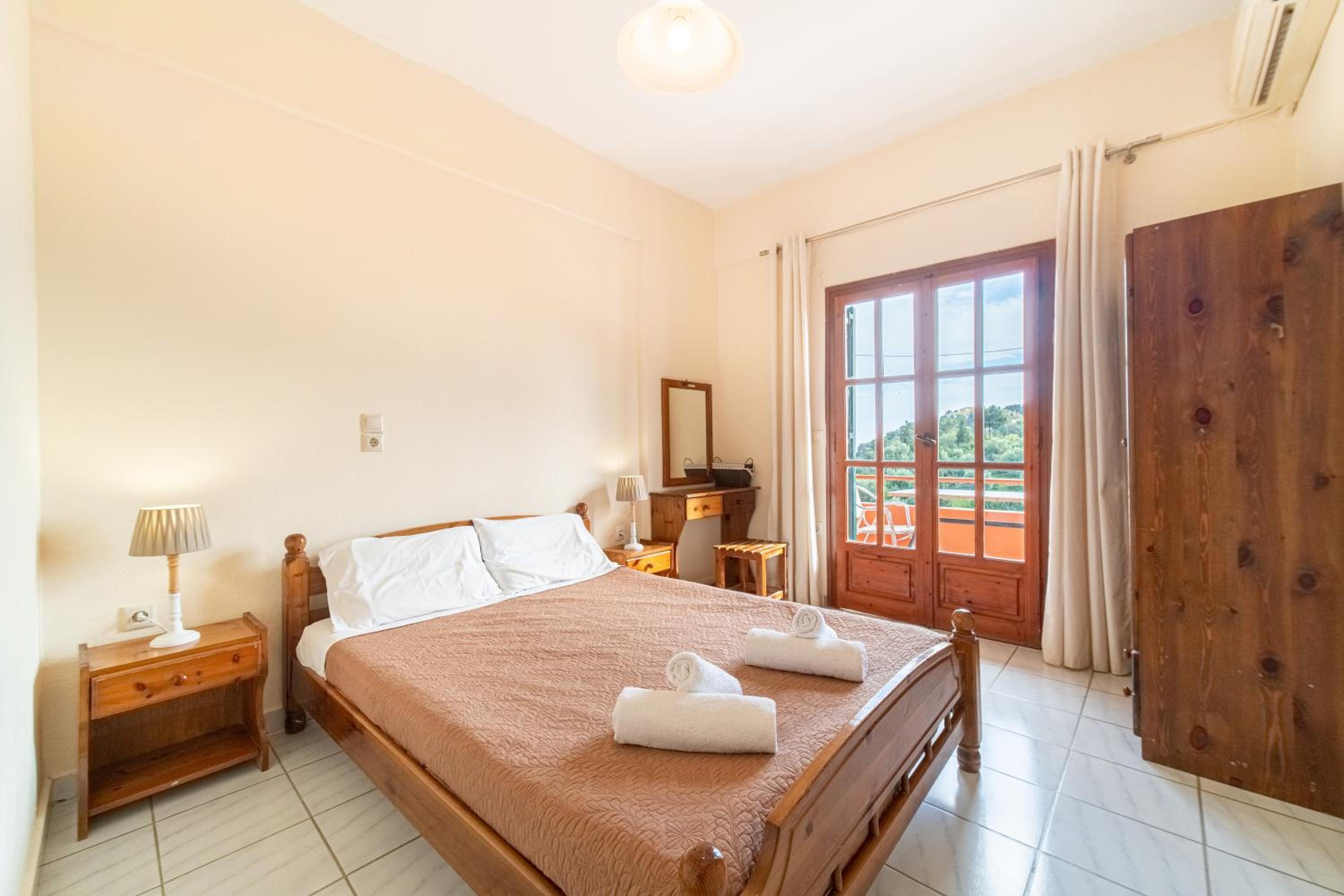 Two-Bedroom Deluxe Apartment with Ocean View