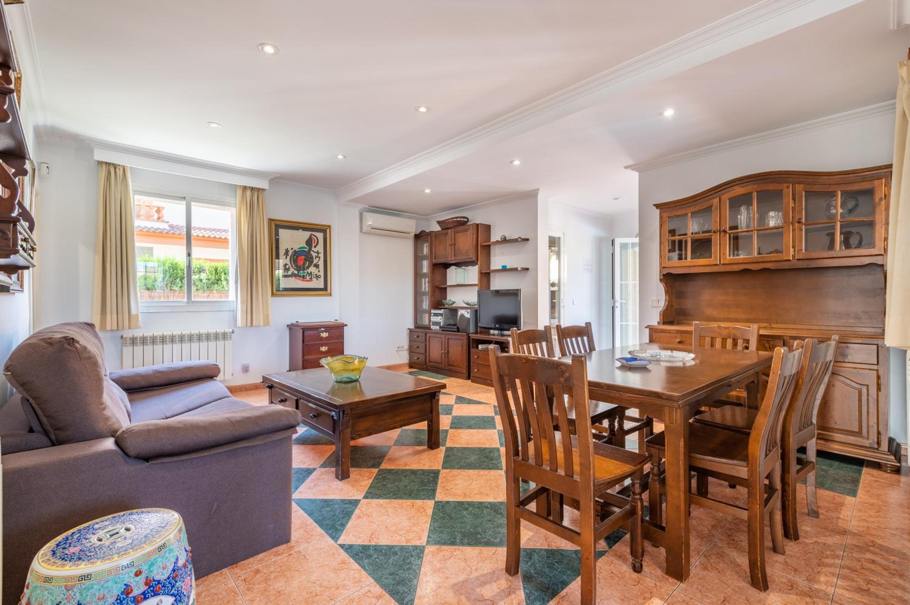 Villa con vistas al jardín
