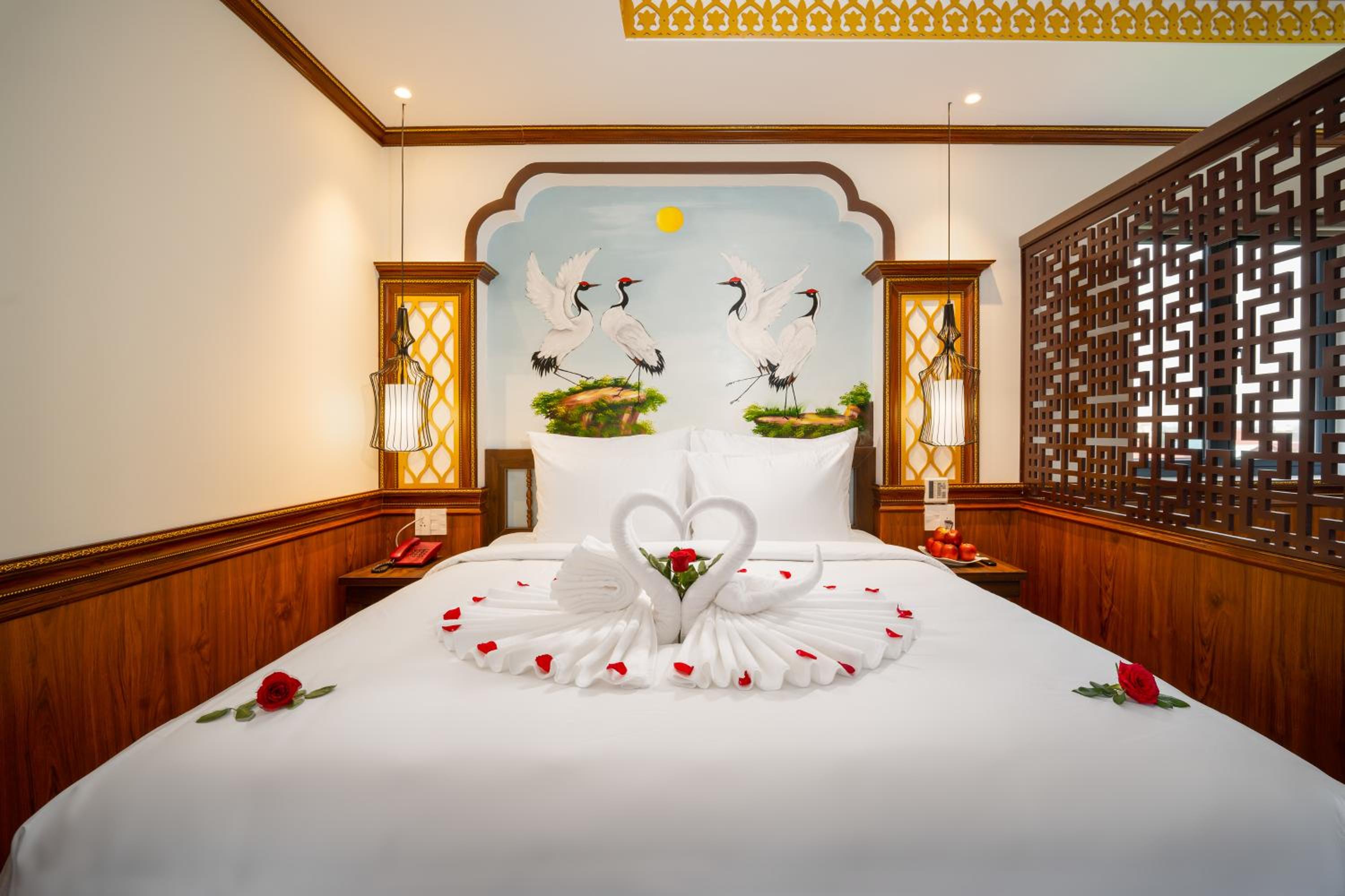 Executive Double/Twin Room, Balcony with Pool View - Photo 5