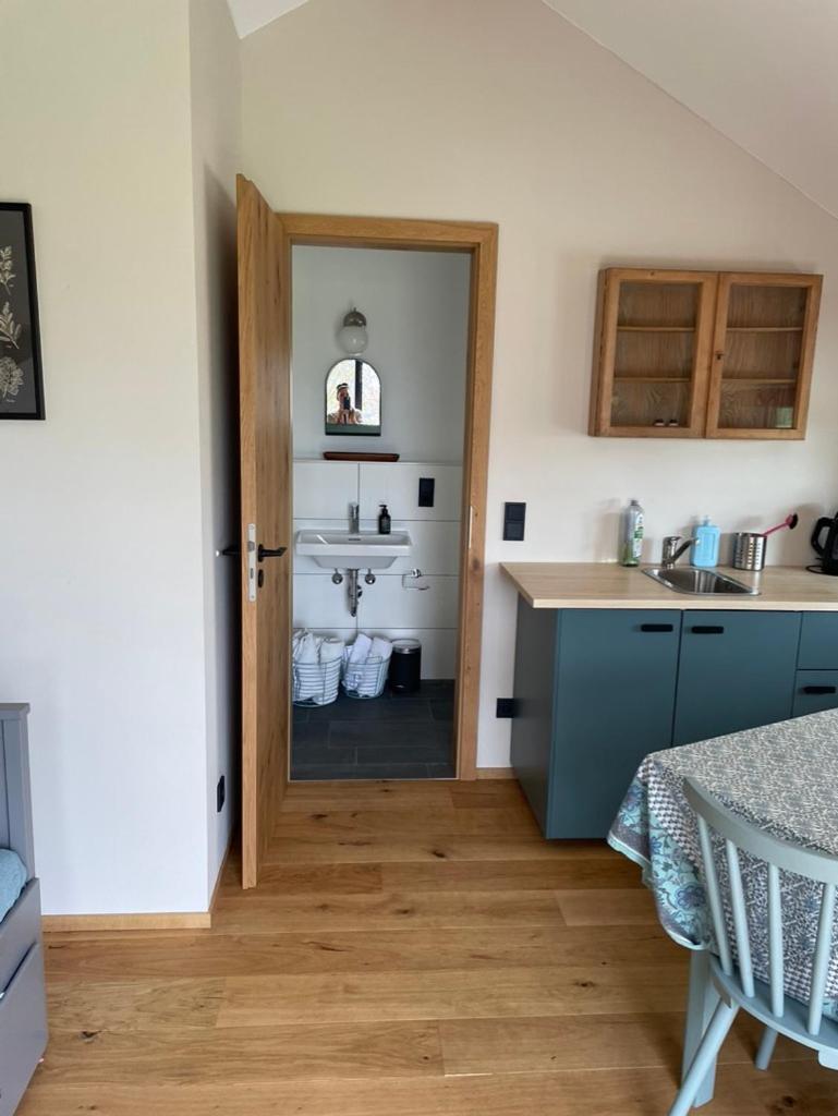 One-Bedroom House photo 2