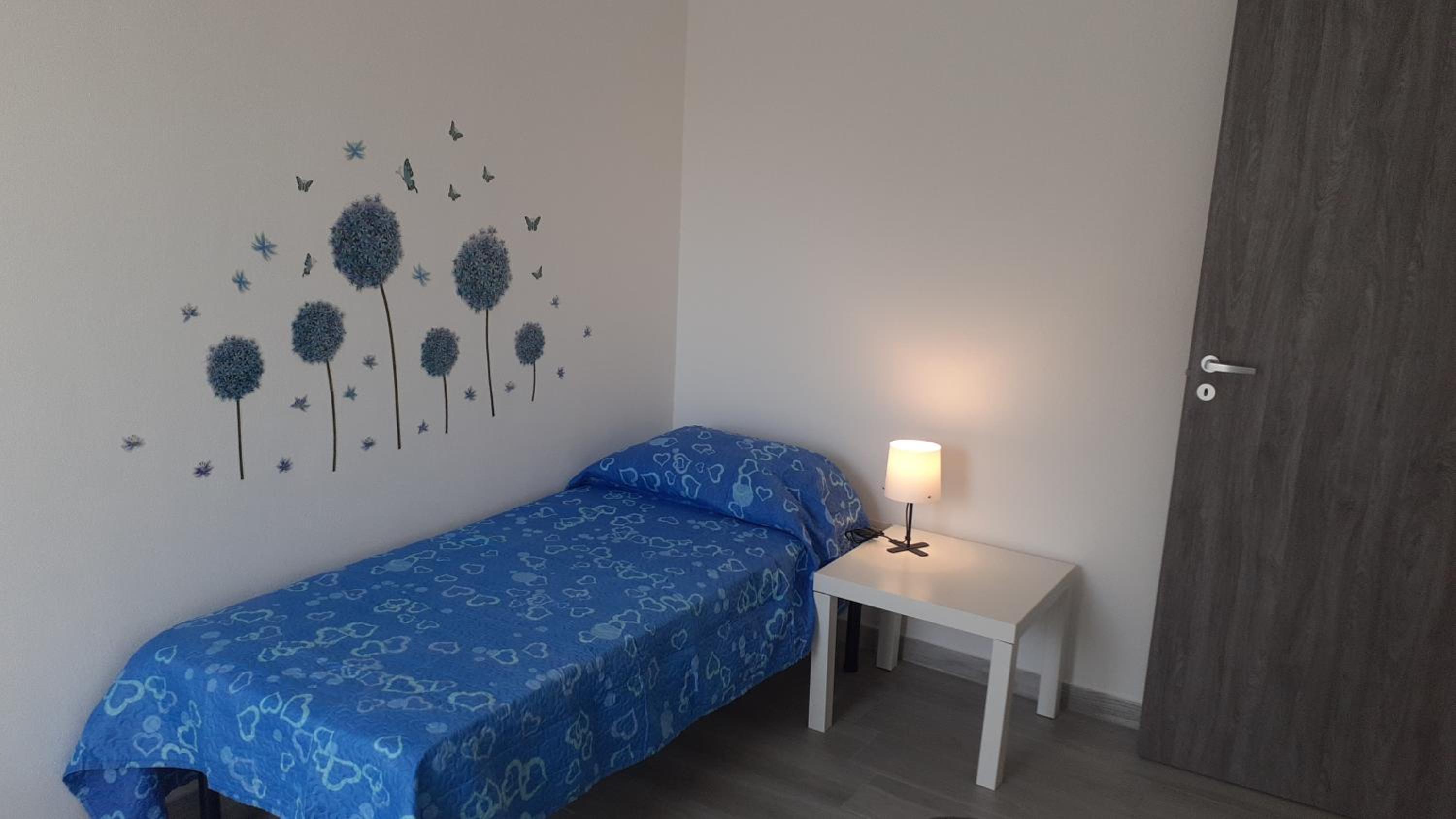 Two-Bedroom Apartment with Terrace photo 3
