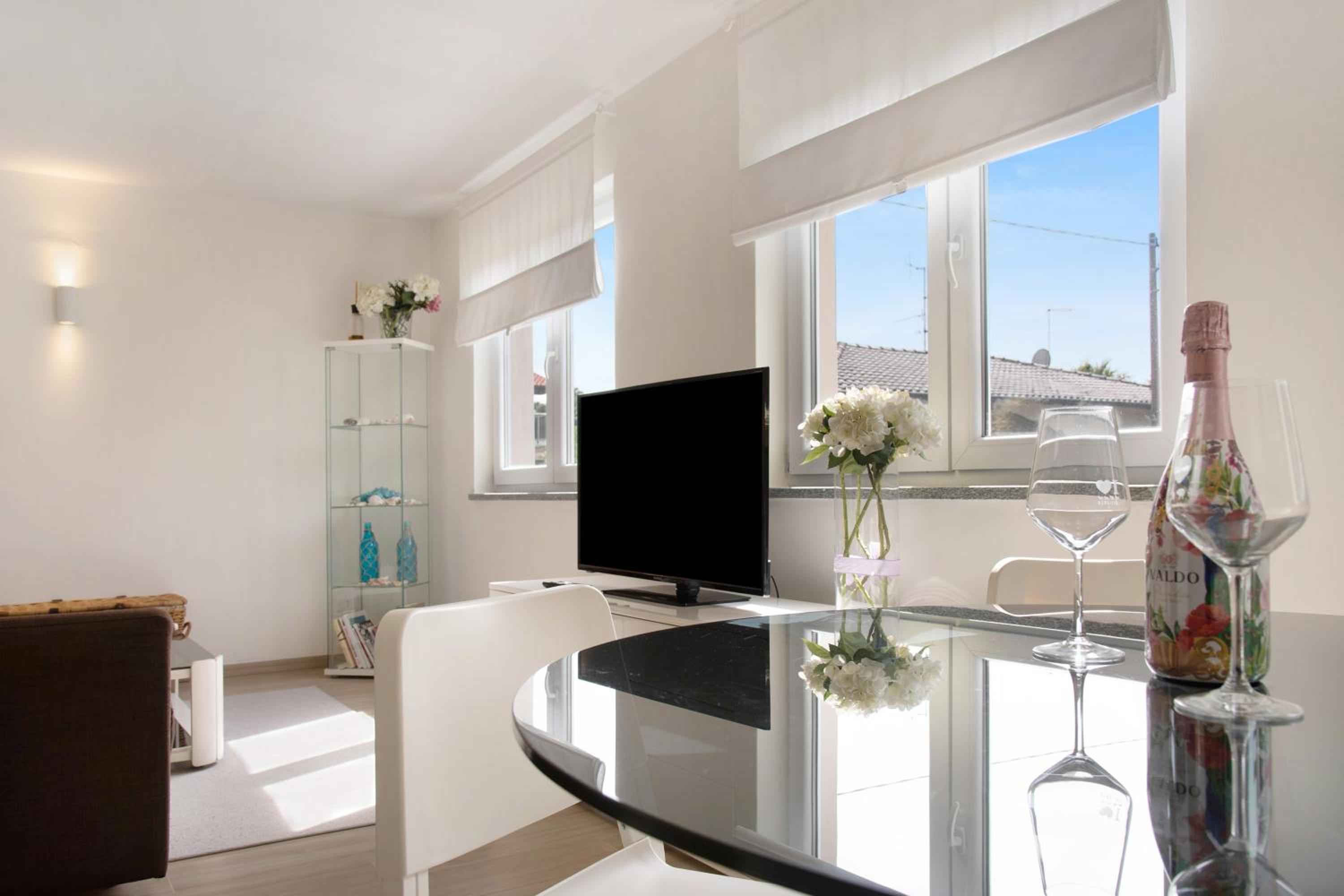 Superior One-Bedroom Apartment photo 1