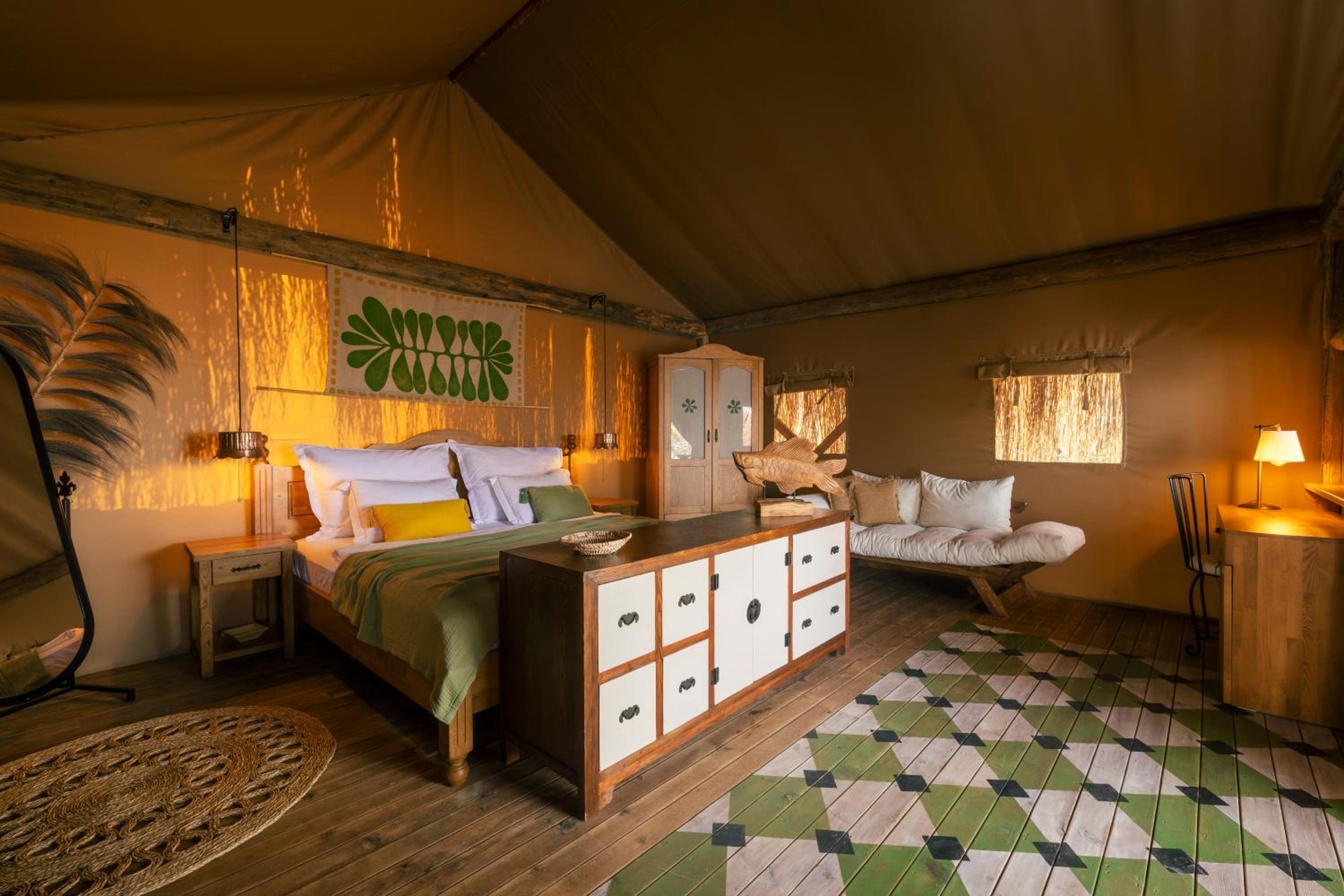 Deluxe Suite with Sea View
