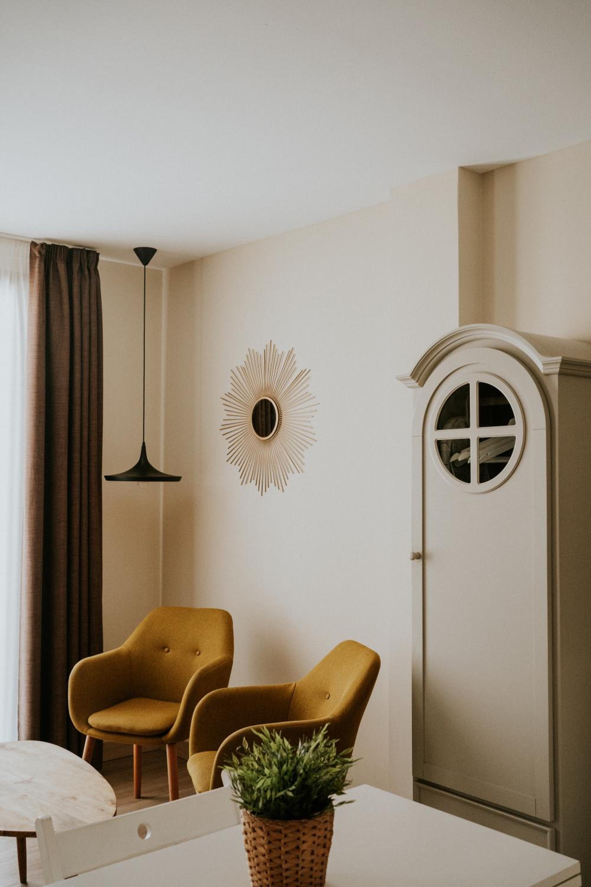 Studio Apartment photo 3