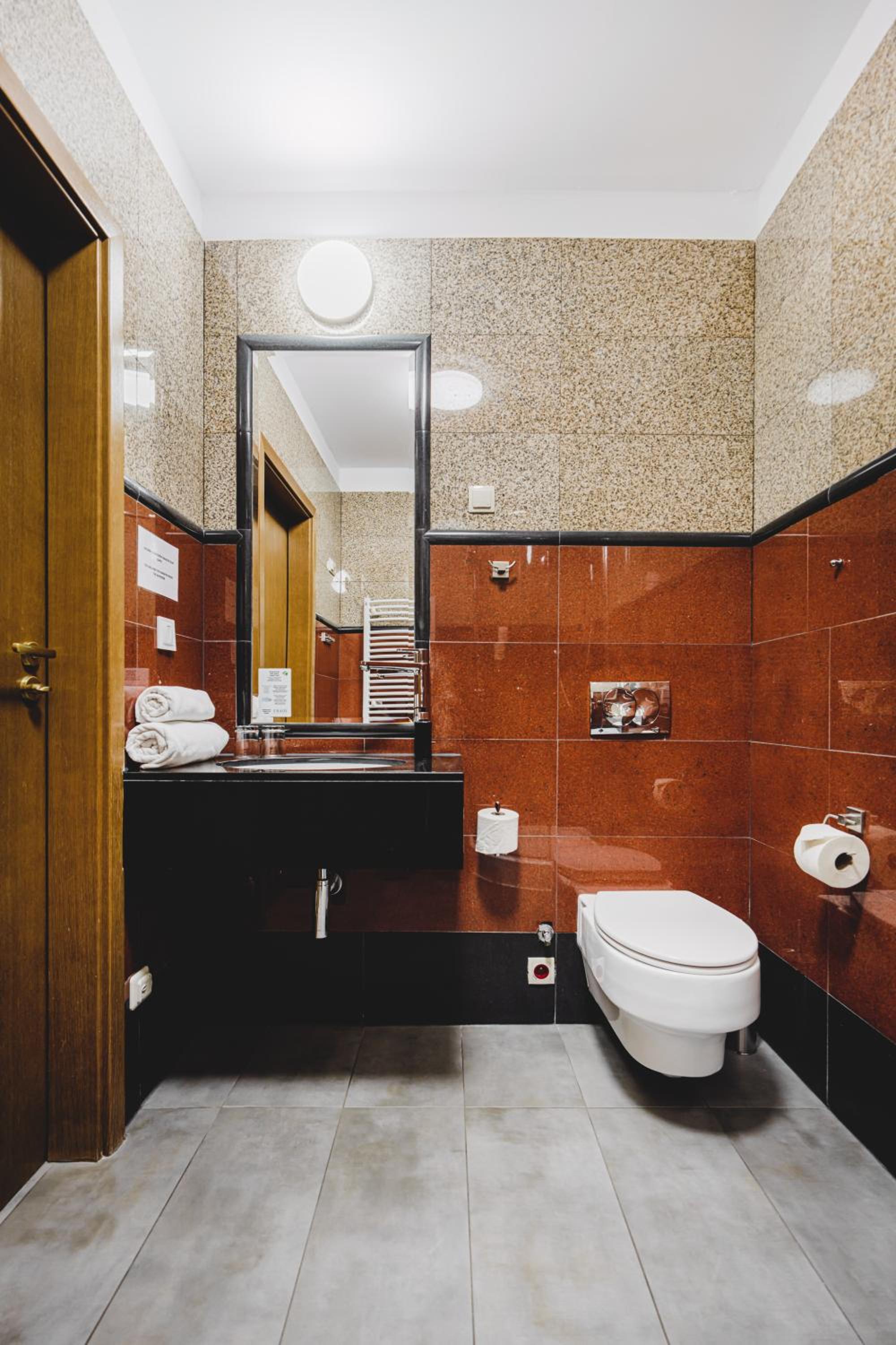 Double Room - Photo 6