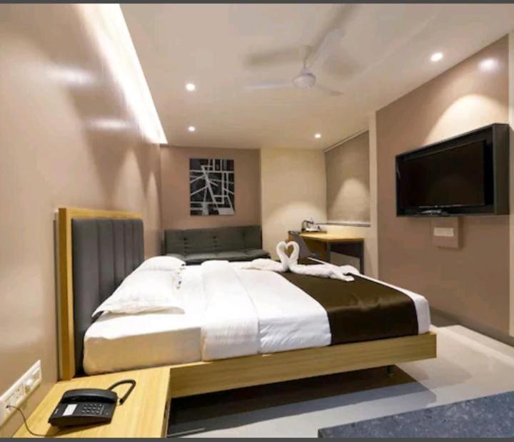 Superior Suite