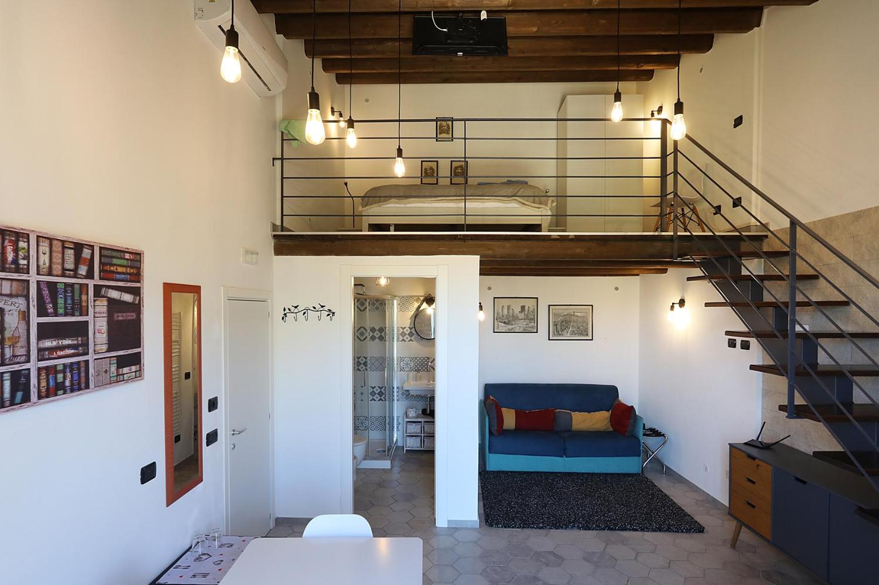 Quadruple Room with Private Bathroom - Photo 1