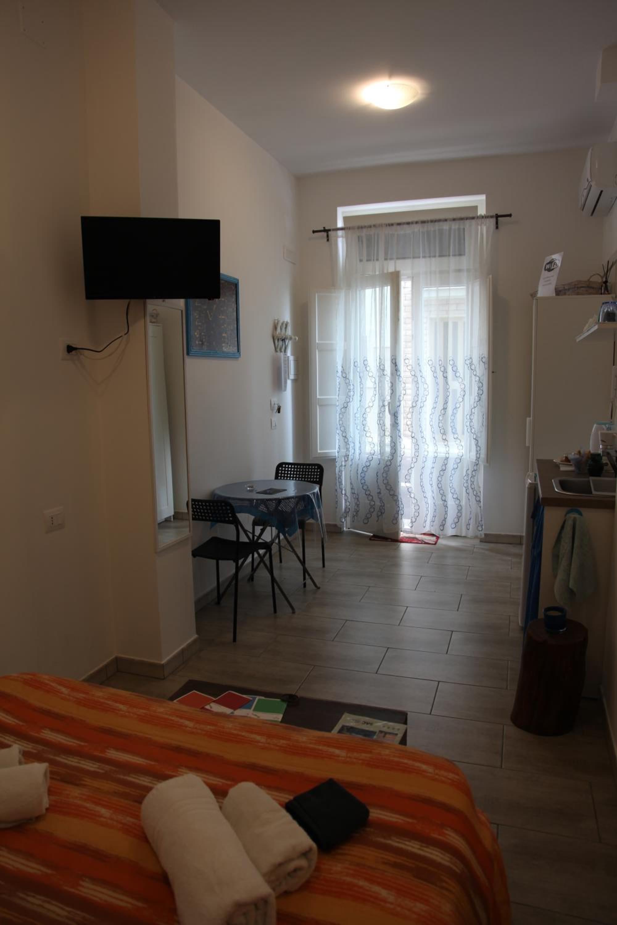 One-Bedroom House photo 3