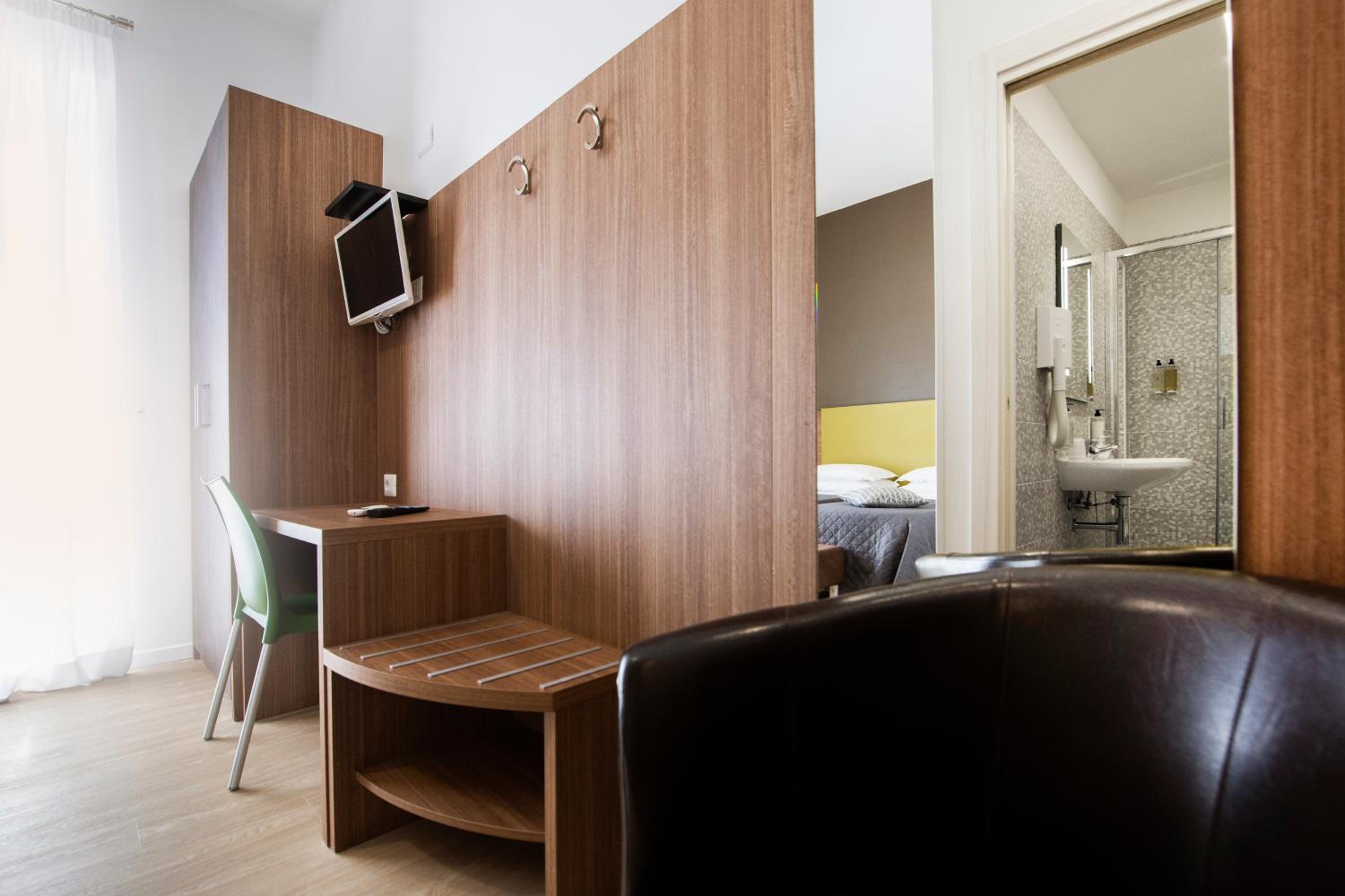 Superior Double Room - Photo 4