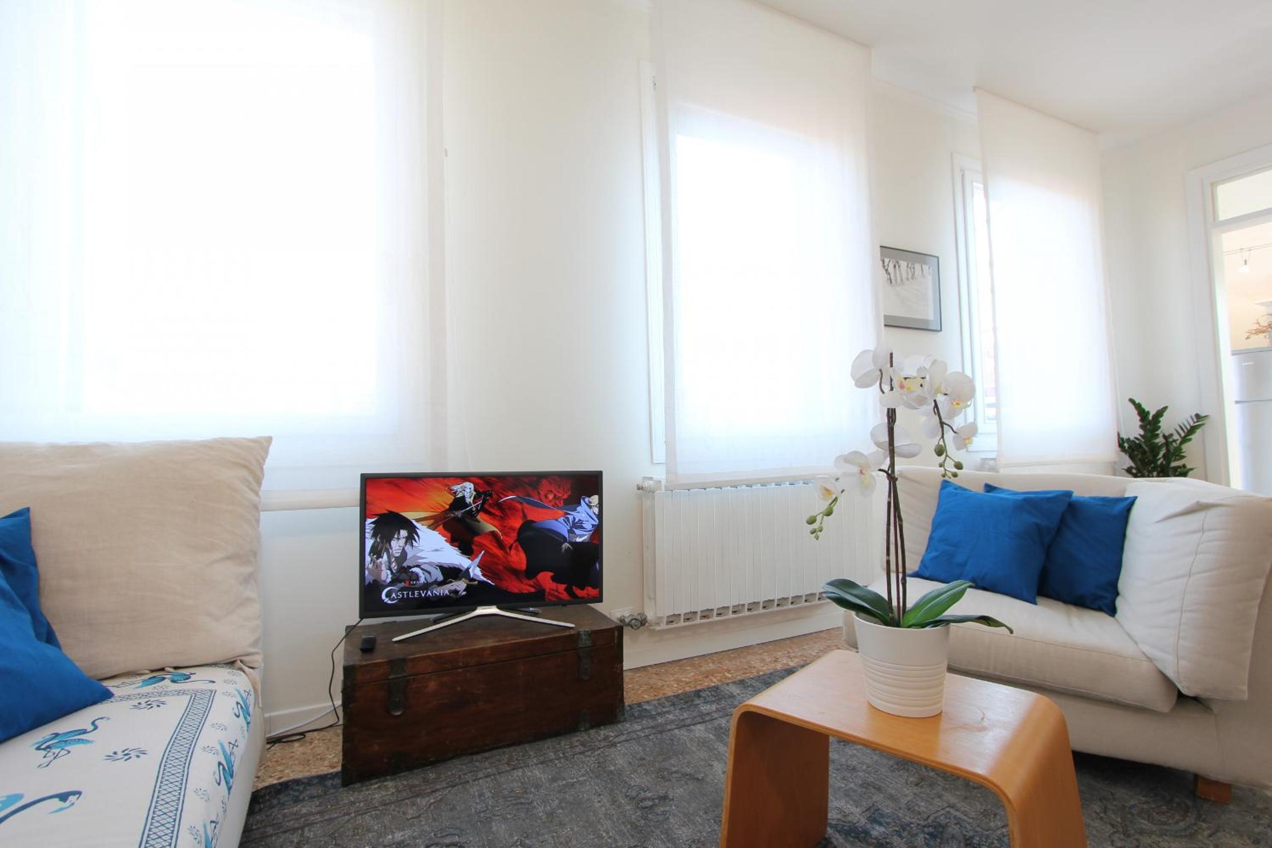 Lara - Three-Bedroom Apartment with Terrace photo 2