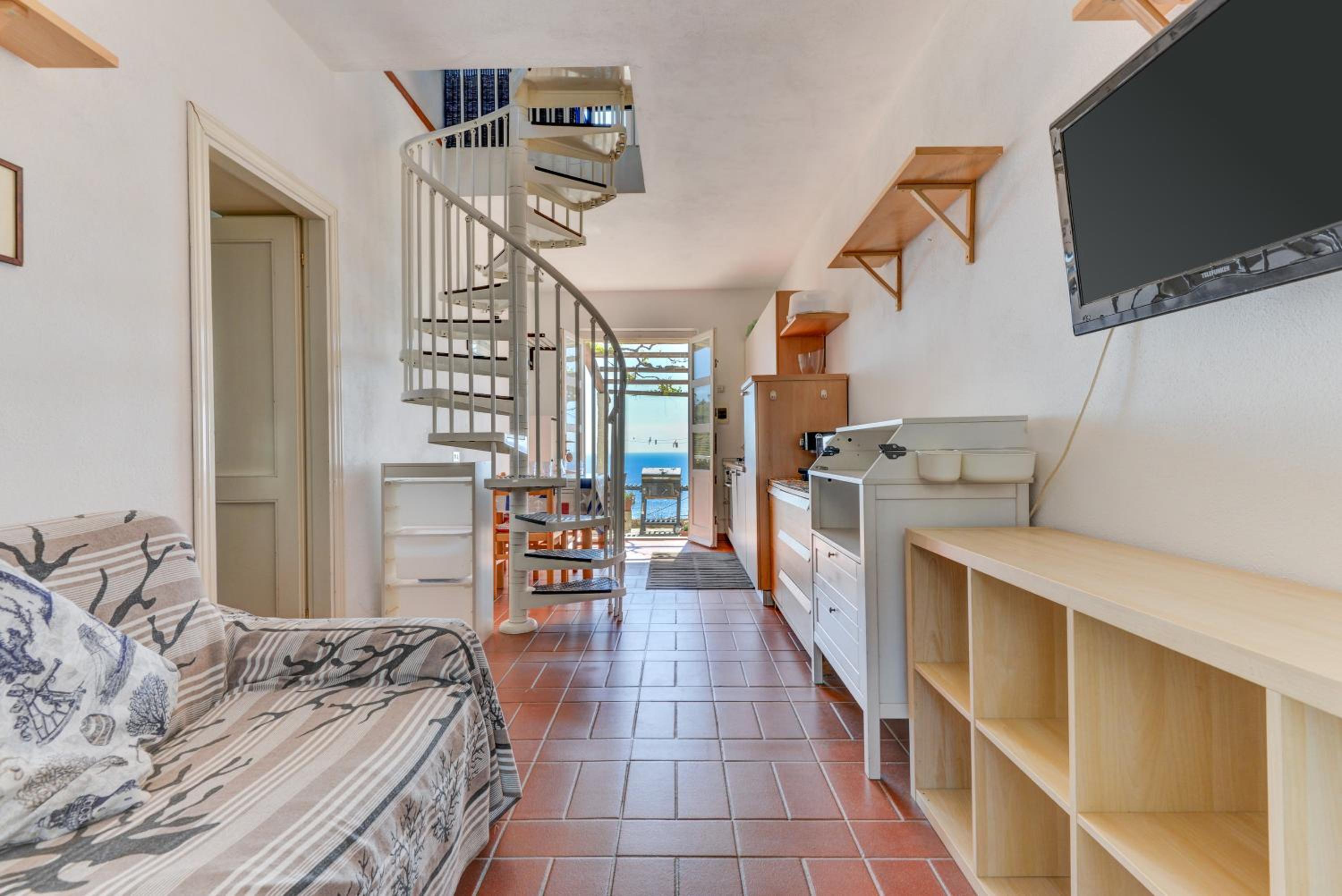 Two-Bedroom Deluxe Apartment with Ocean View photo 1