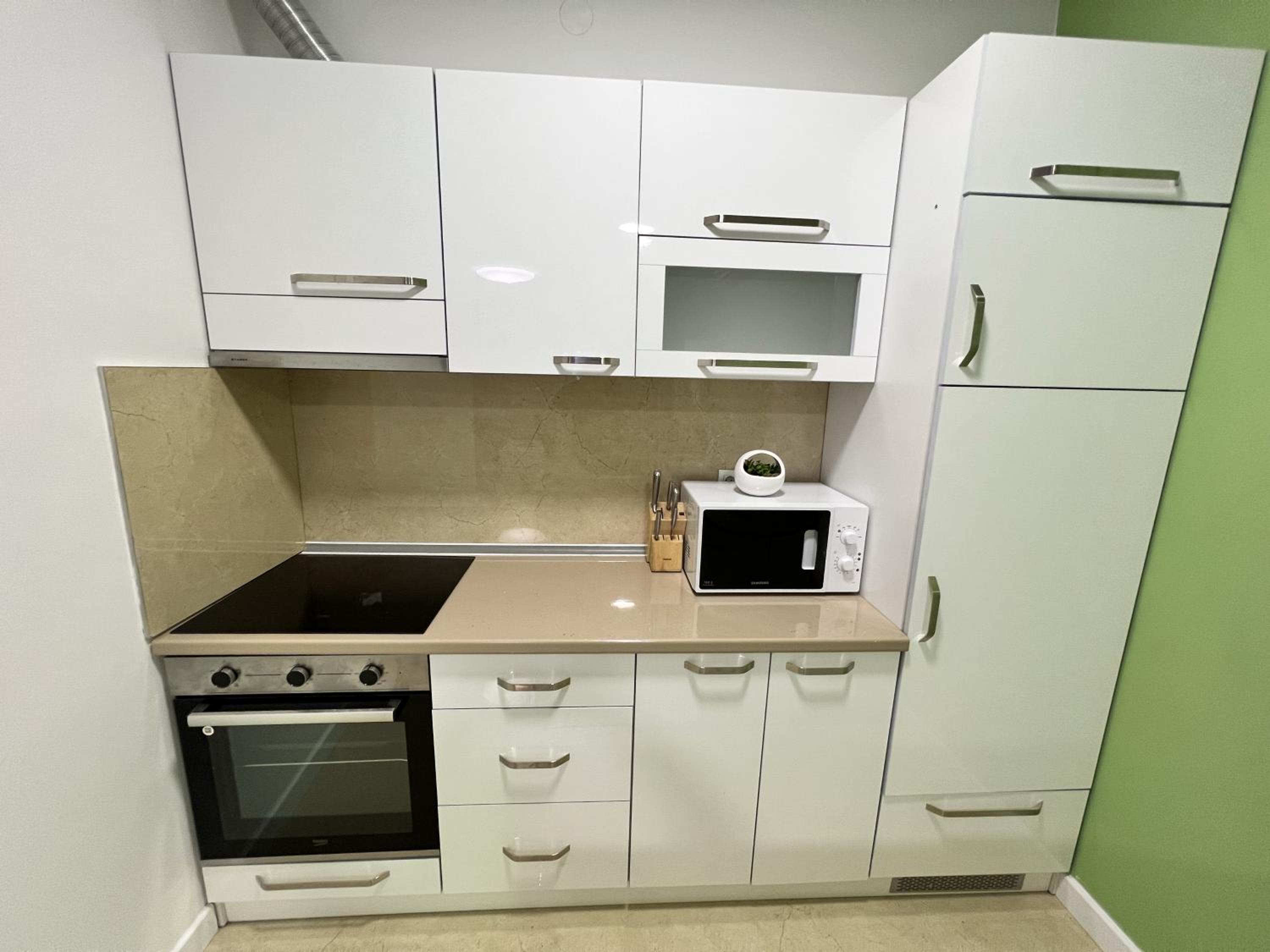 Two-Bedroom Apartment - Photo 5