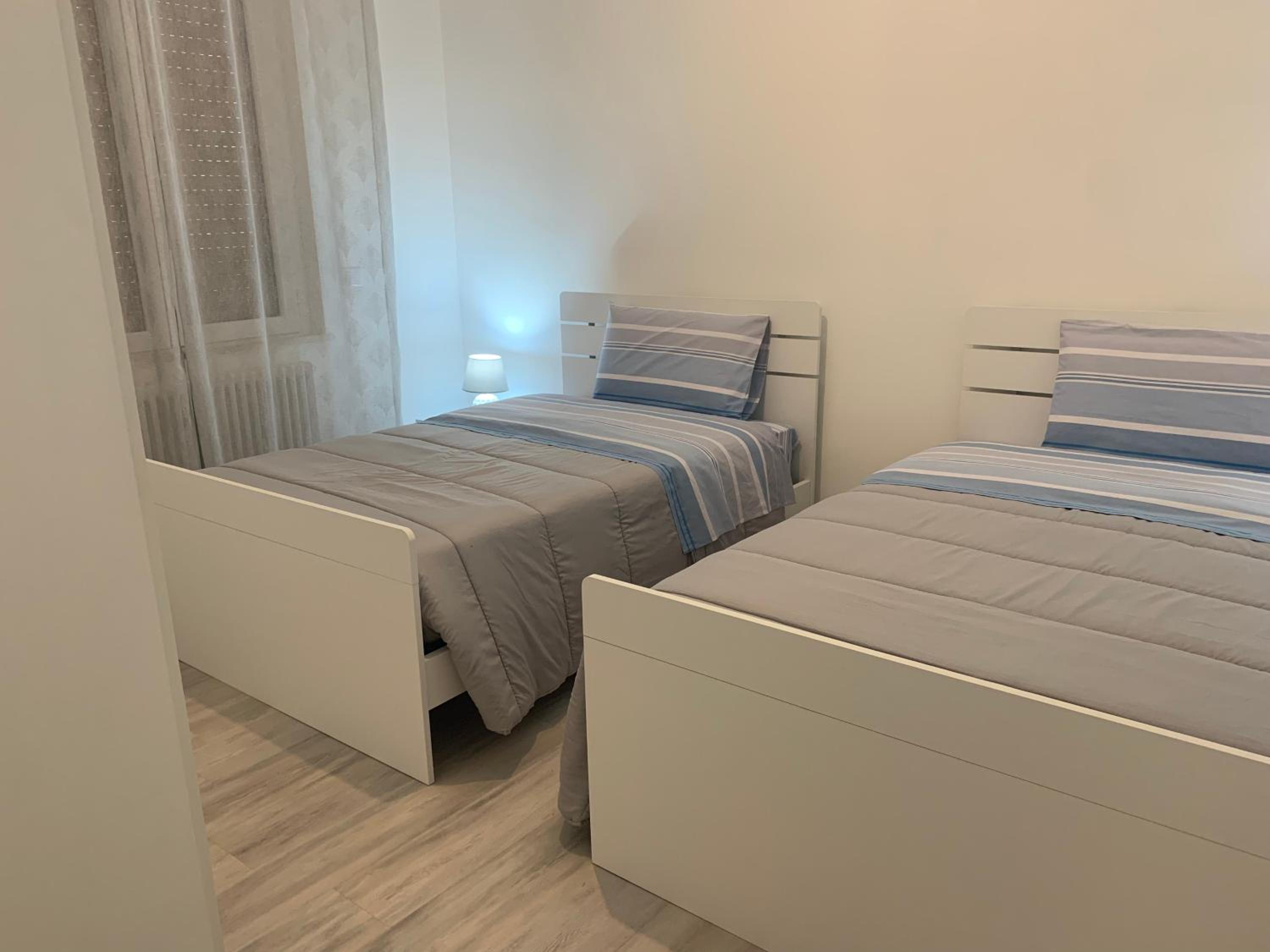 Large Twin Room photo 2