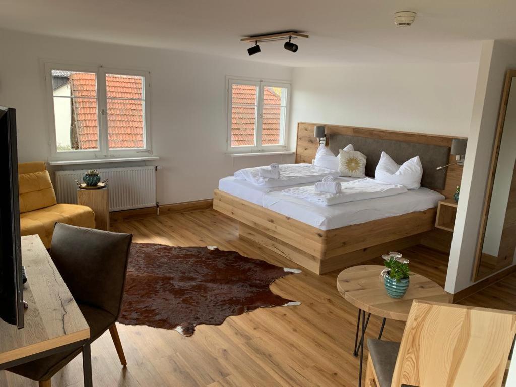 Triple Room with Mountain View and Balcony photo 1