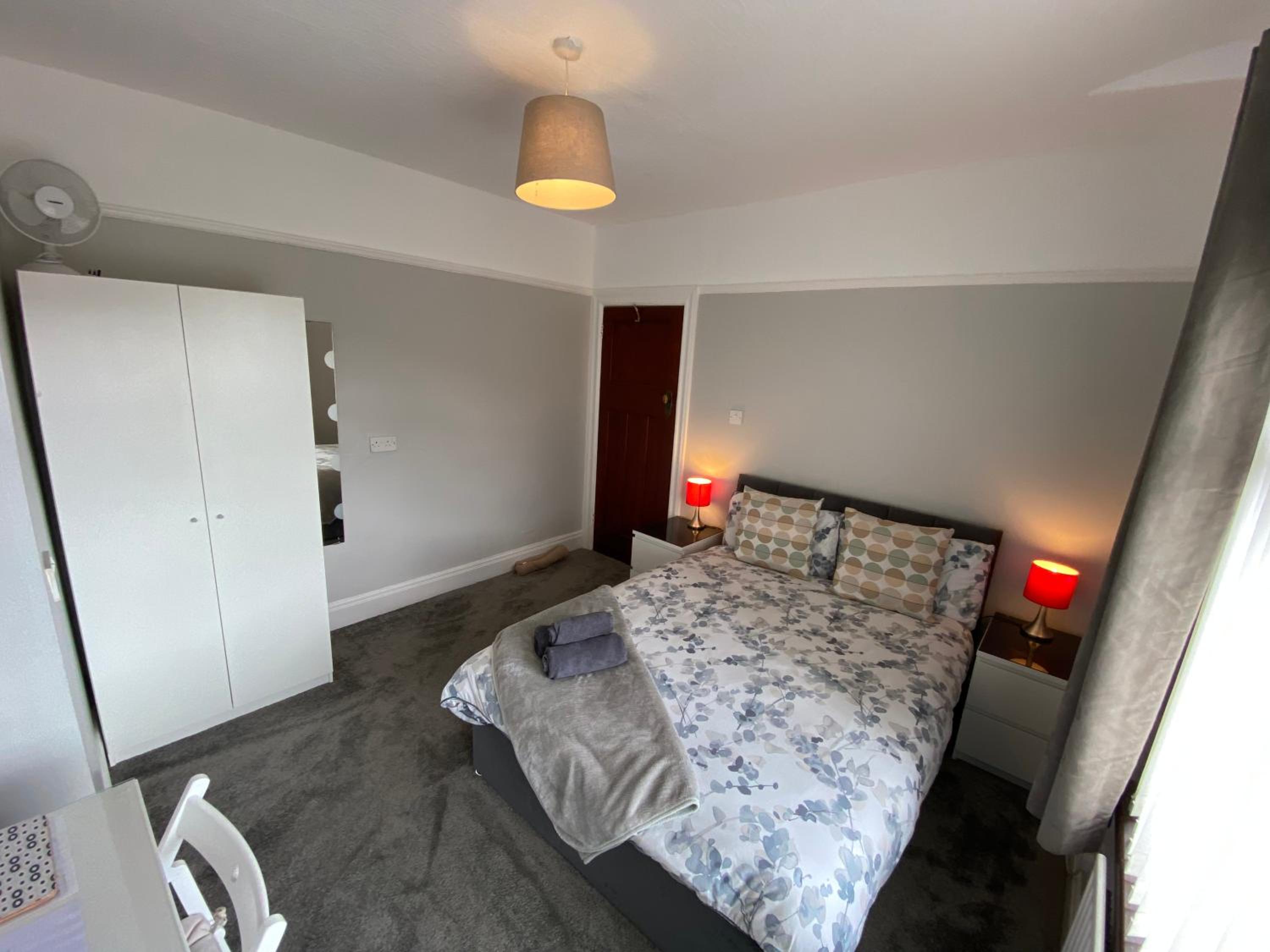 Double Room with Shared Bathroom
