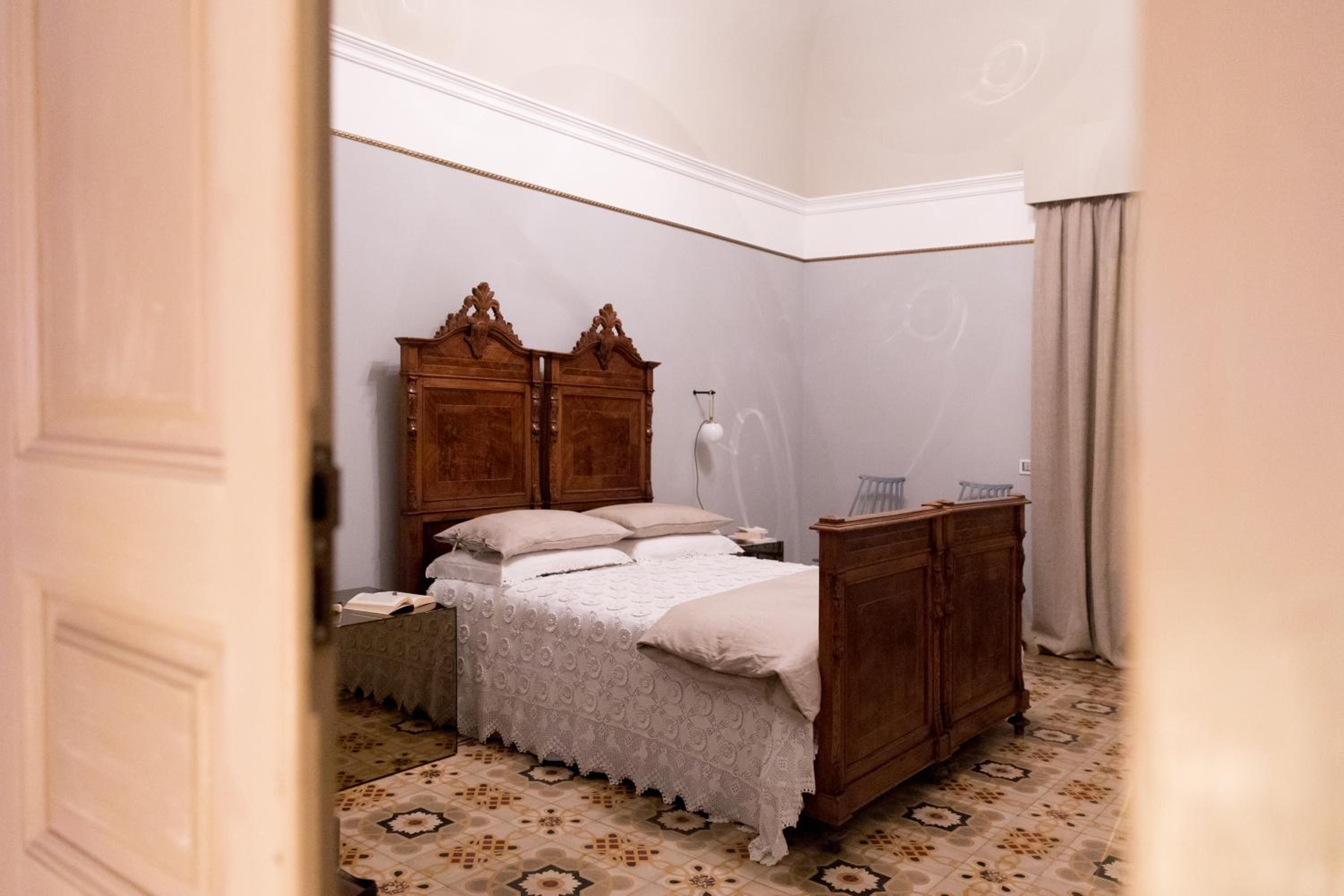 Two-Bedroom Apartment - Photo 5