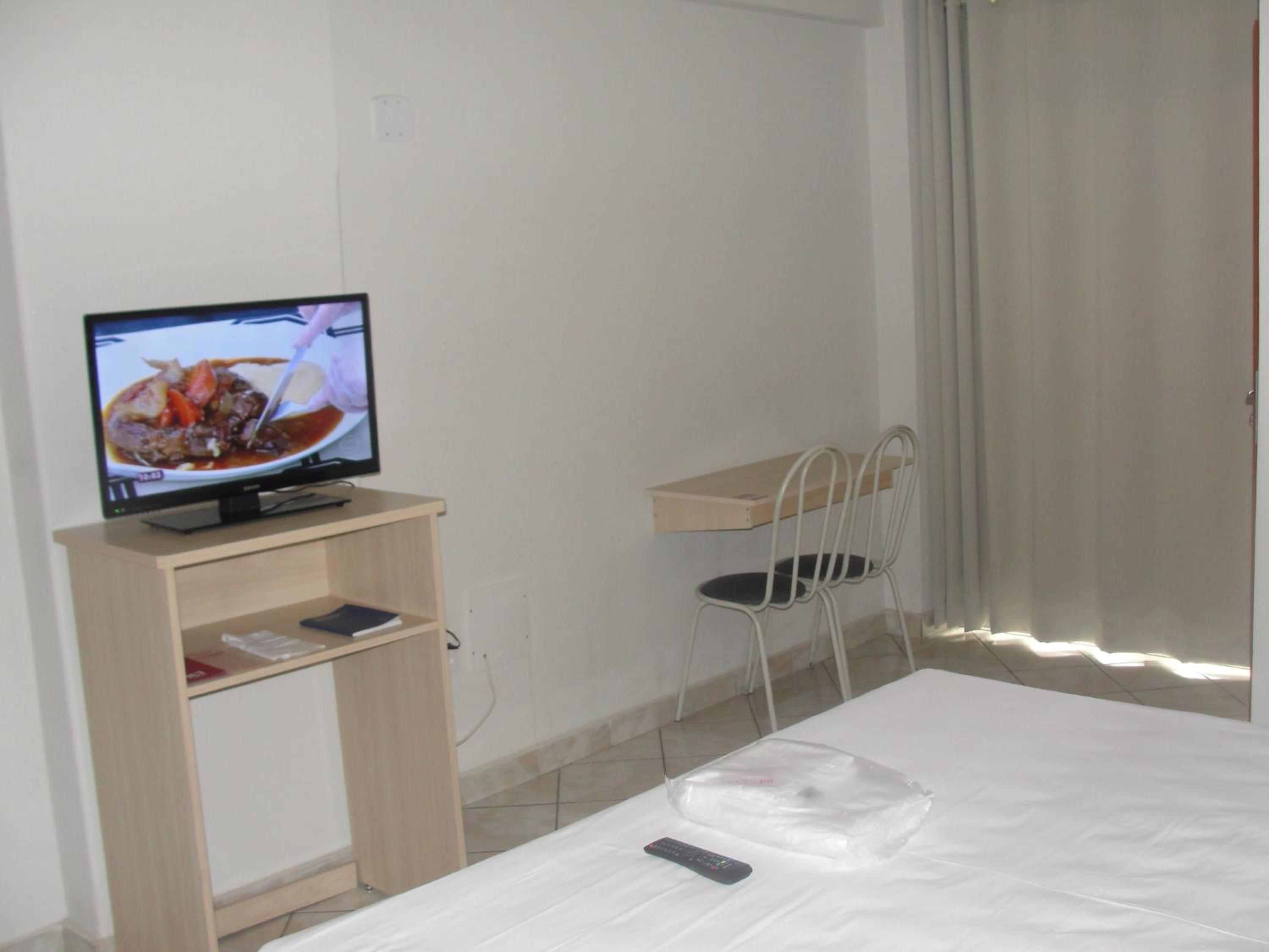 Double Room with Double Bed and Fan photo 3