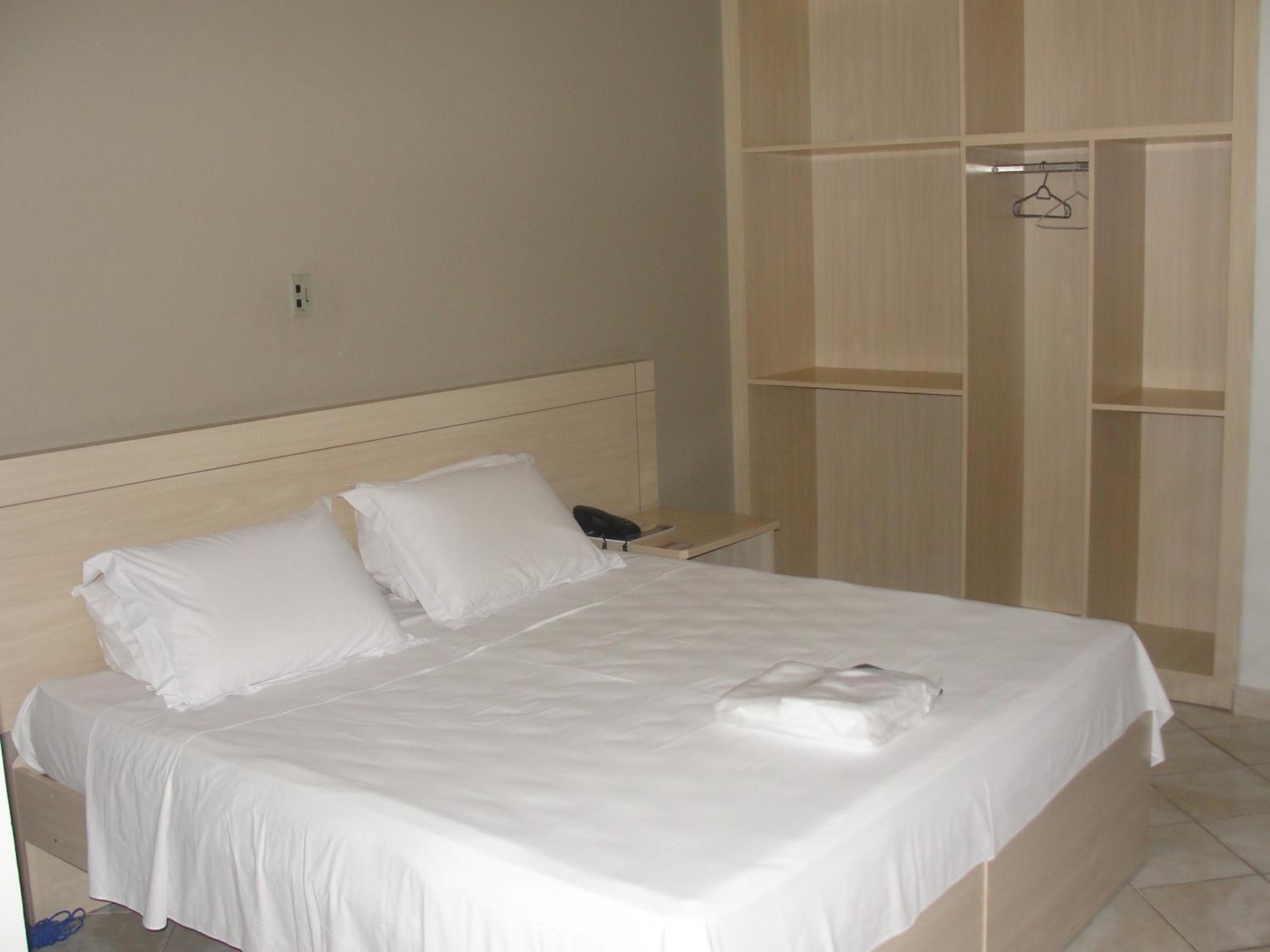 Double Room with Double Bed and Fan photo 1