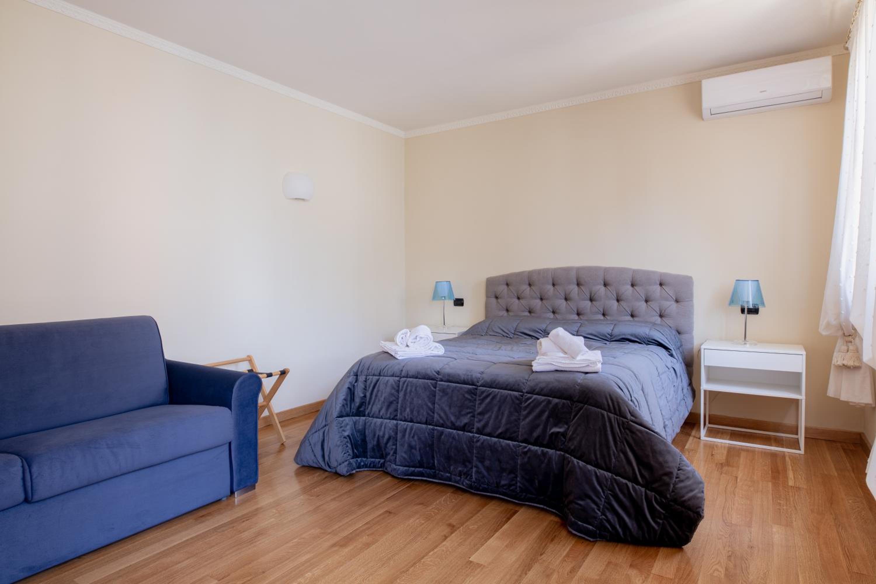 Junior Suite - Photo 11