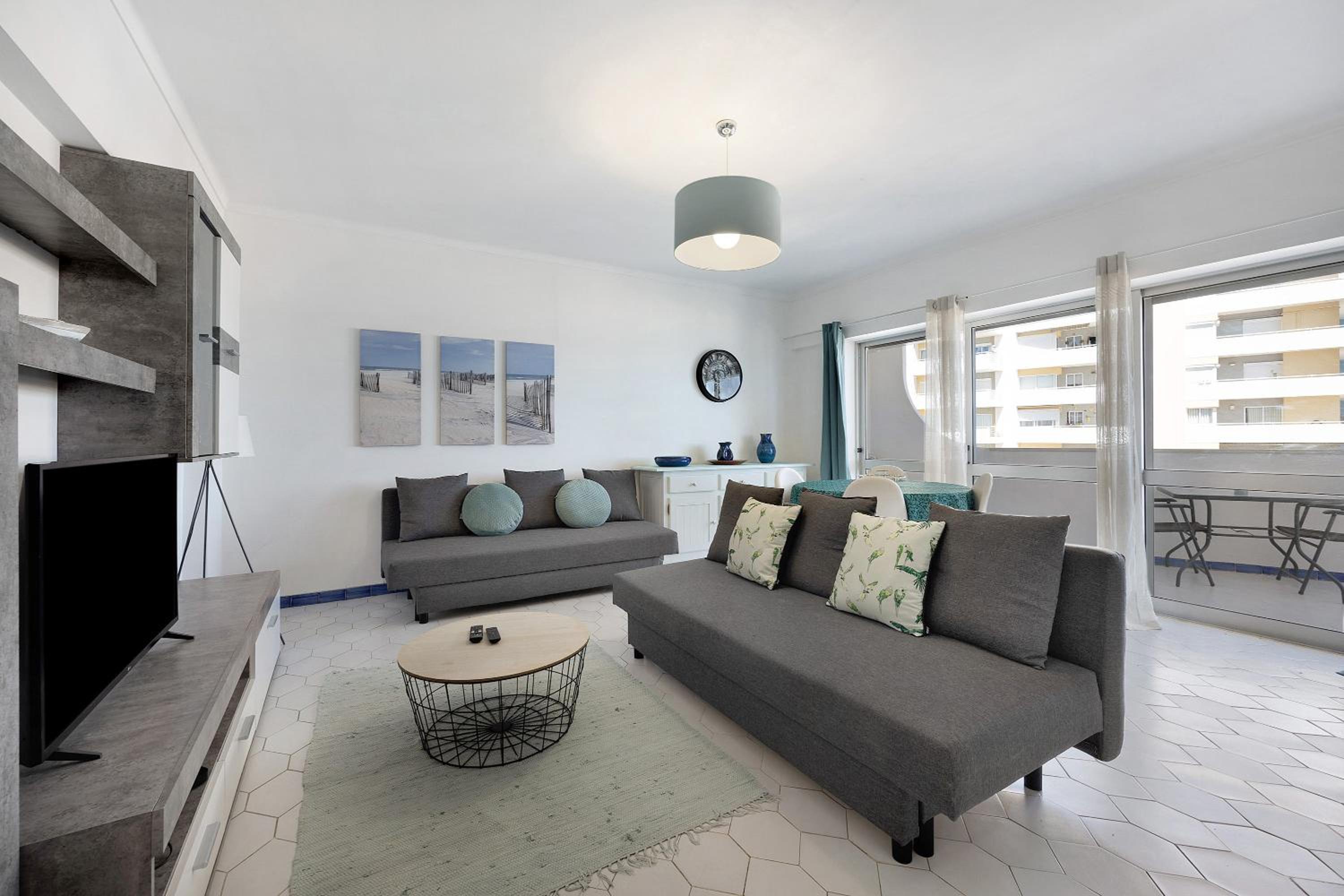 Superior One-Bedroom Apartment with Balcony photo 1