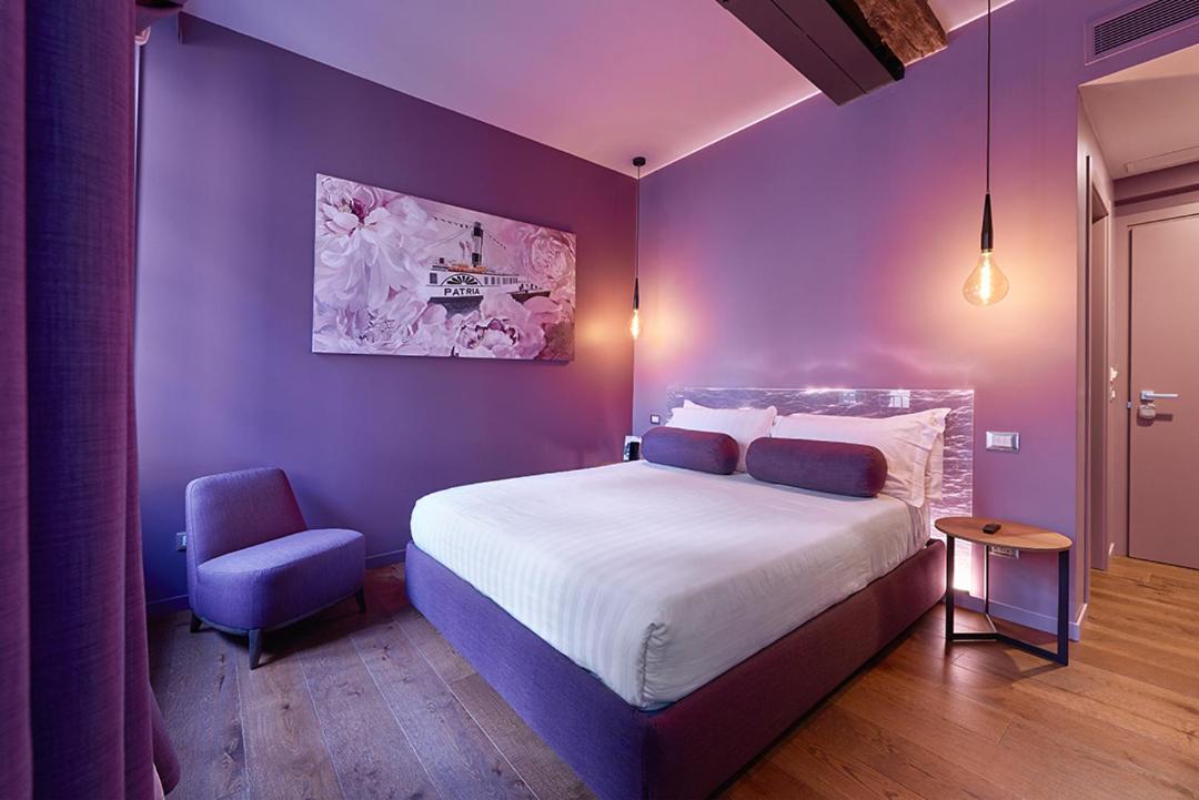 Double Room with Balcony - Photo 1