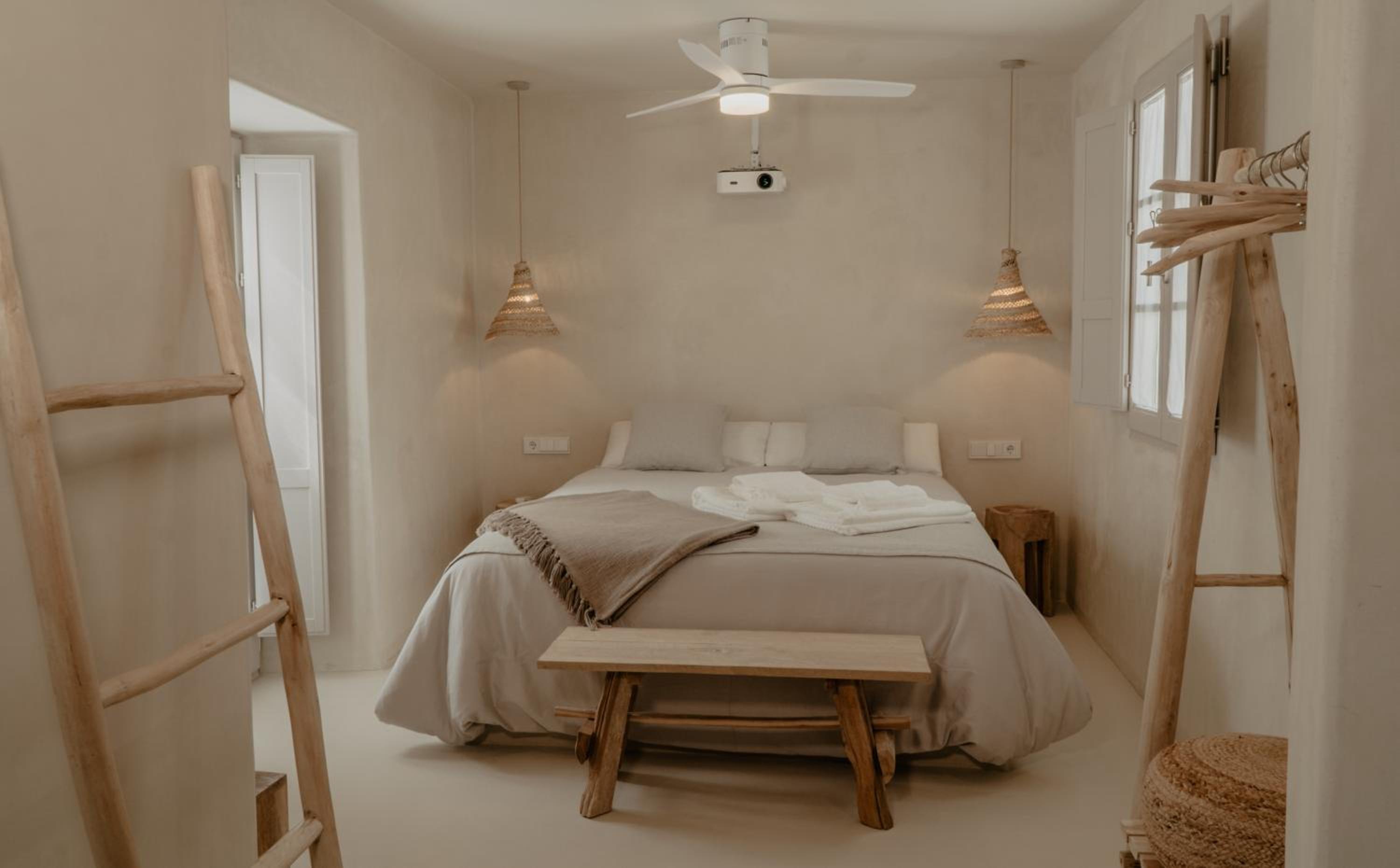 Superior Queen Room - Photo 1