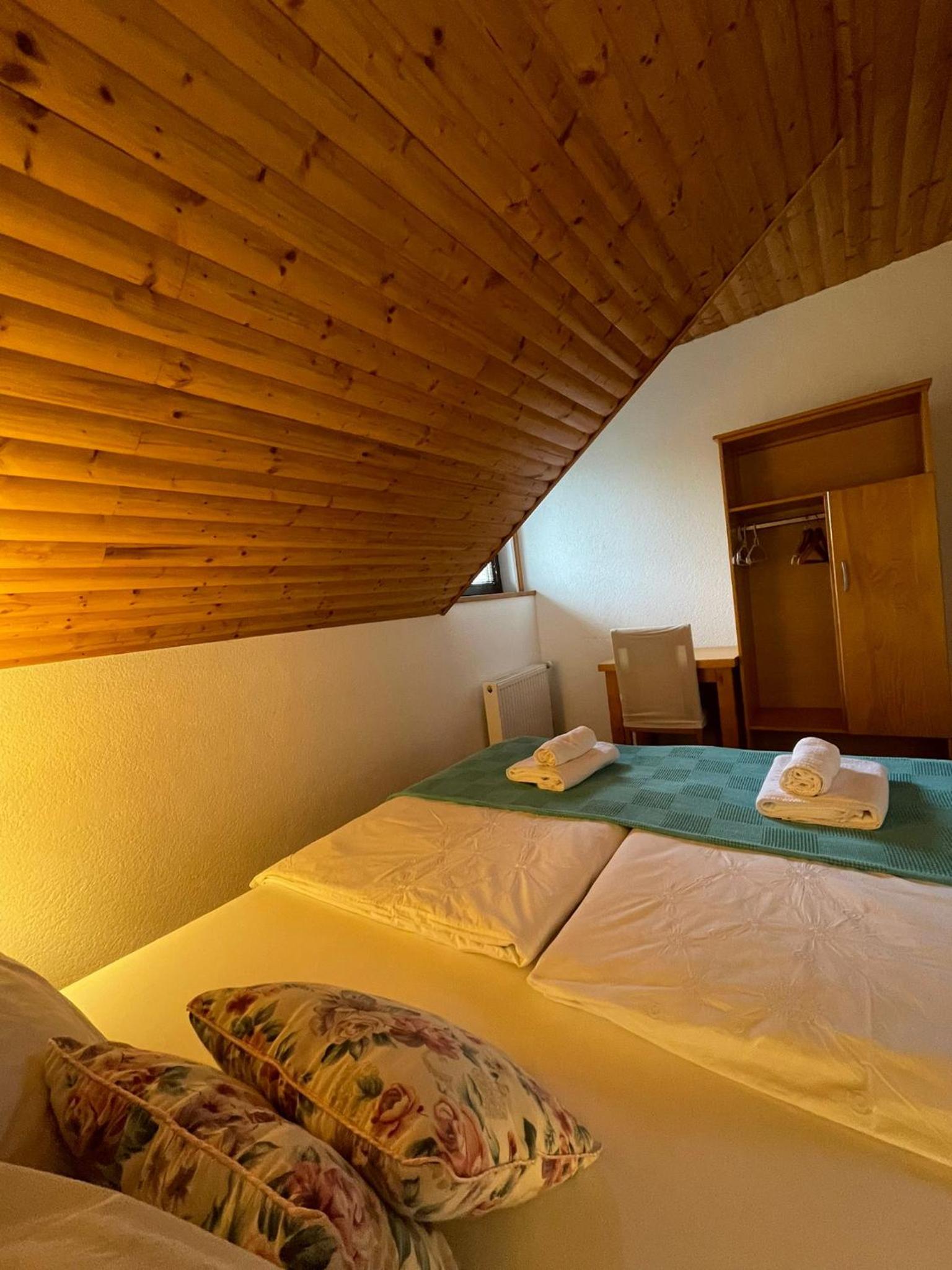 Two-Bedroom Apartment - Photo 2