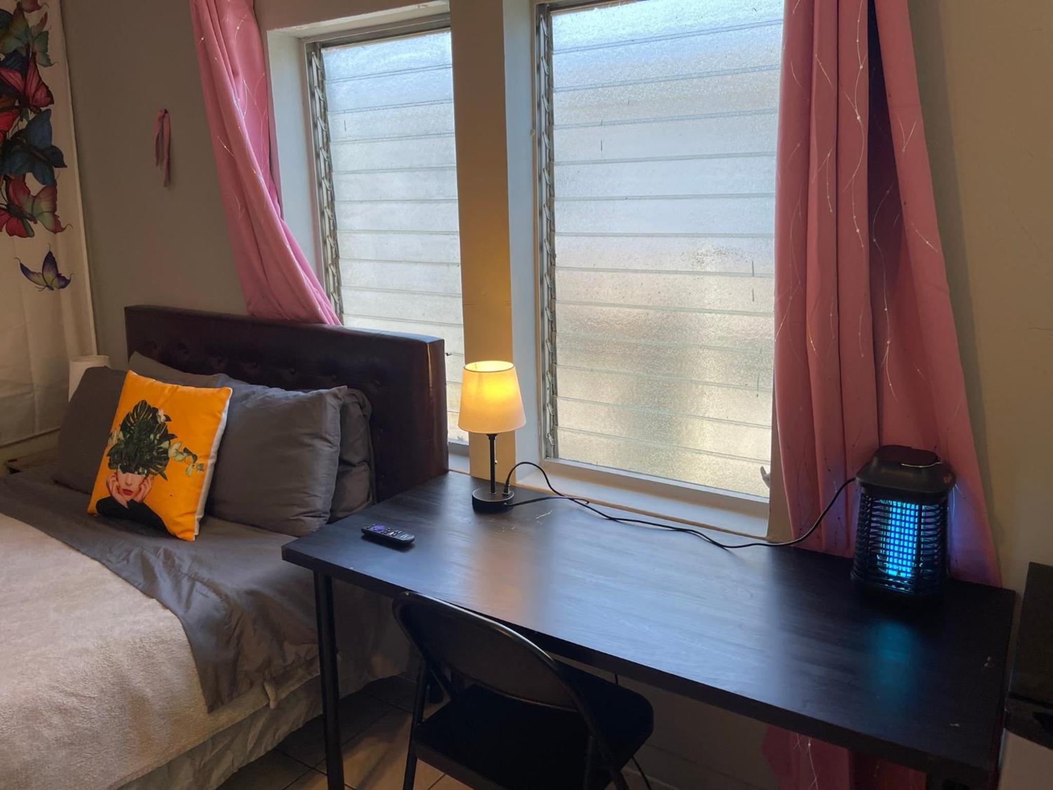 Double Room with Private Bathroom photo 3