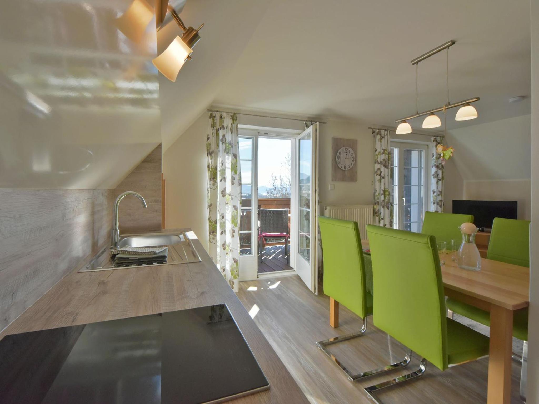 Apartment with Garden View
