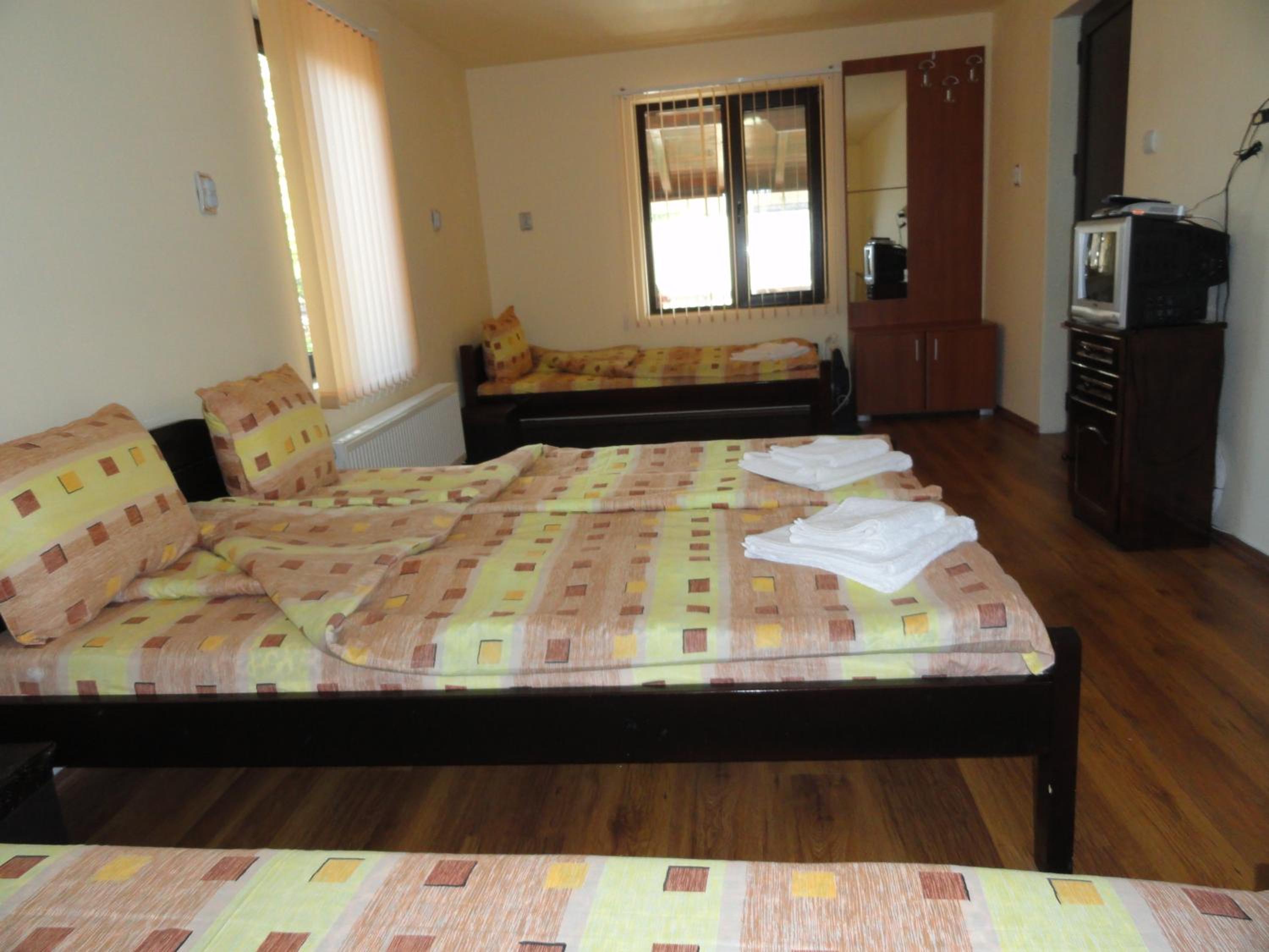 Quadruple Room photo 1