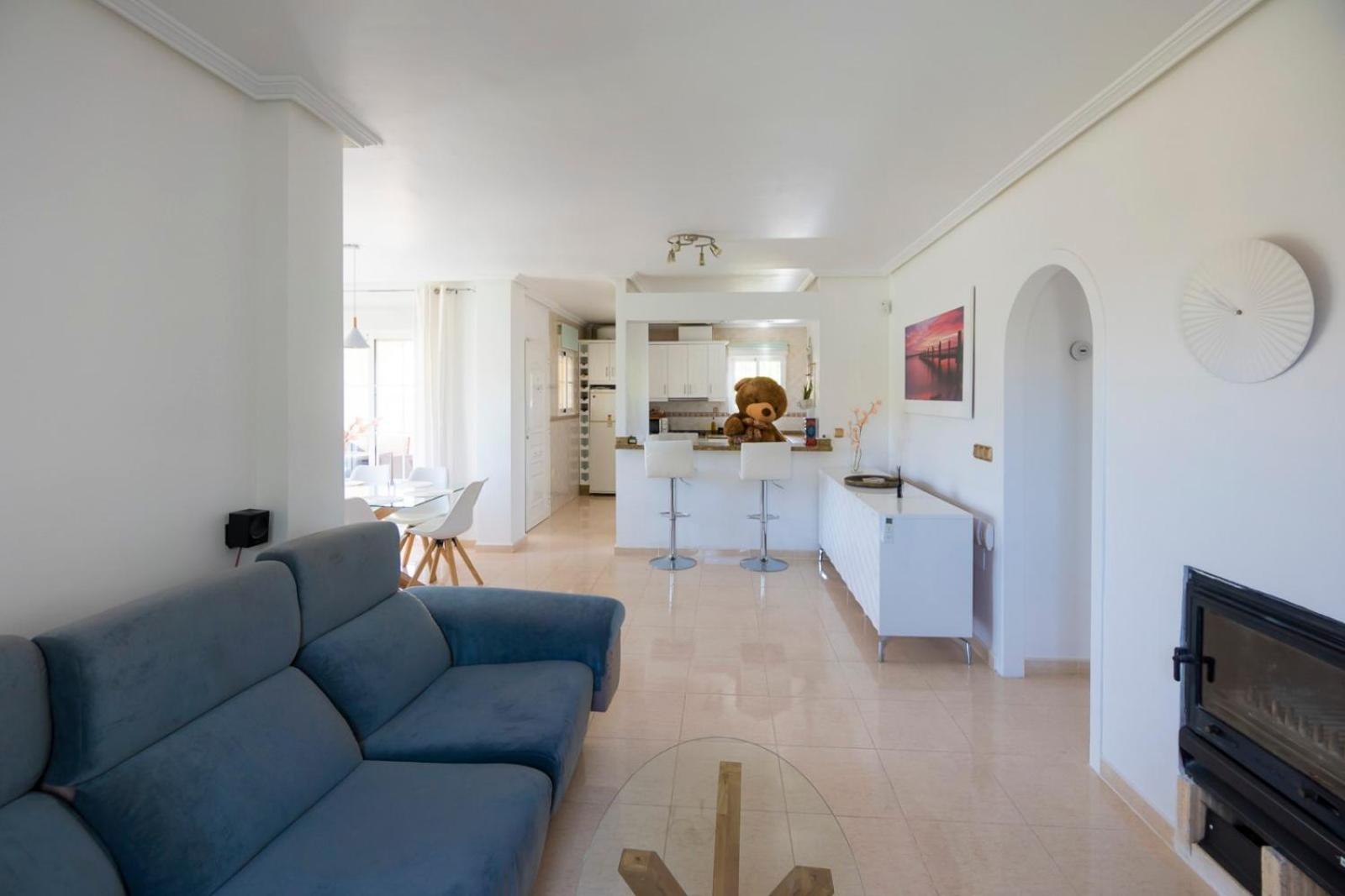 Villa de Tres Habitaciones