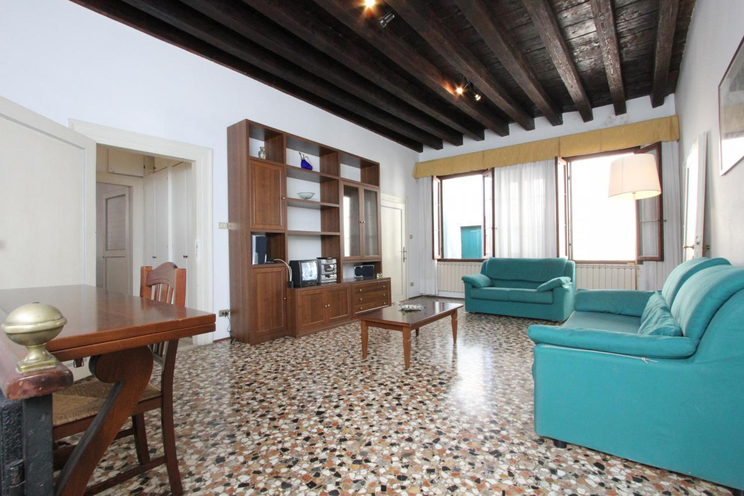 Traghetto - Two-Bedroom Apartment with Terrace photo 1