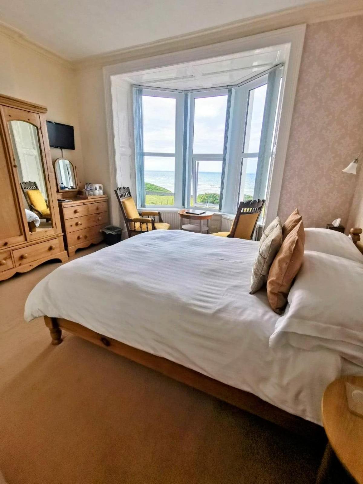 Double Room with Sea View photo 1