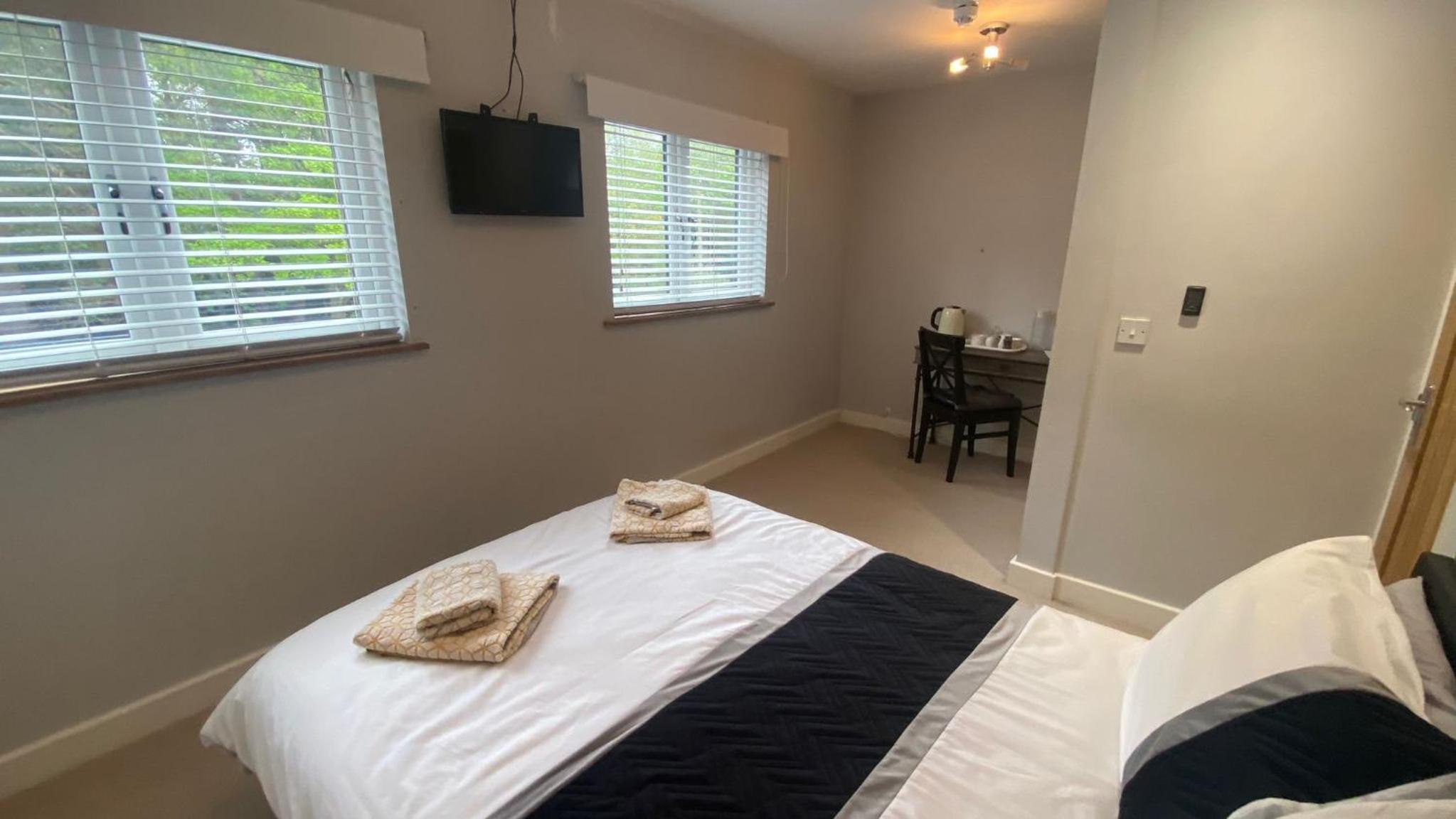 Comfort Triple Room with Shower photo 2