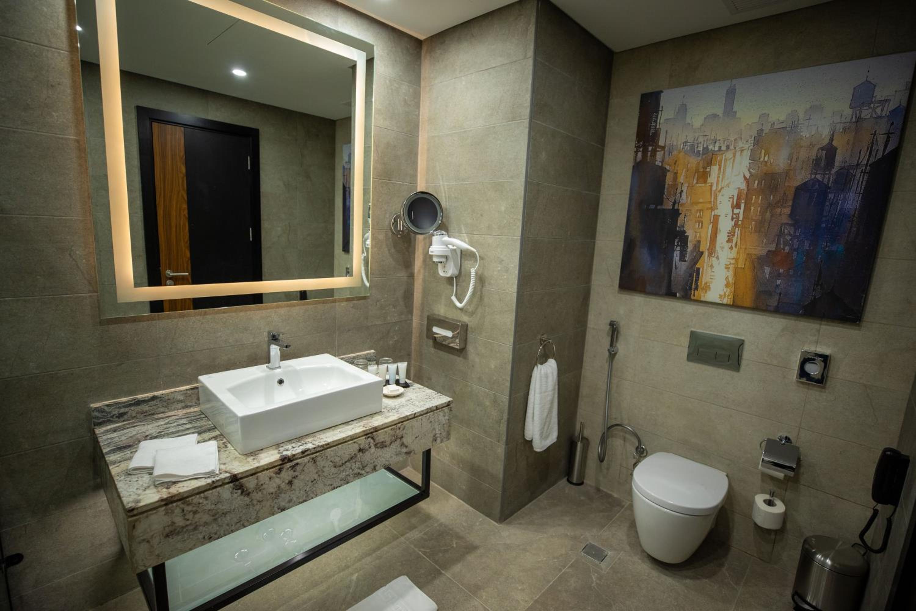 Premium Room with Terrace - Photo 8