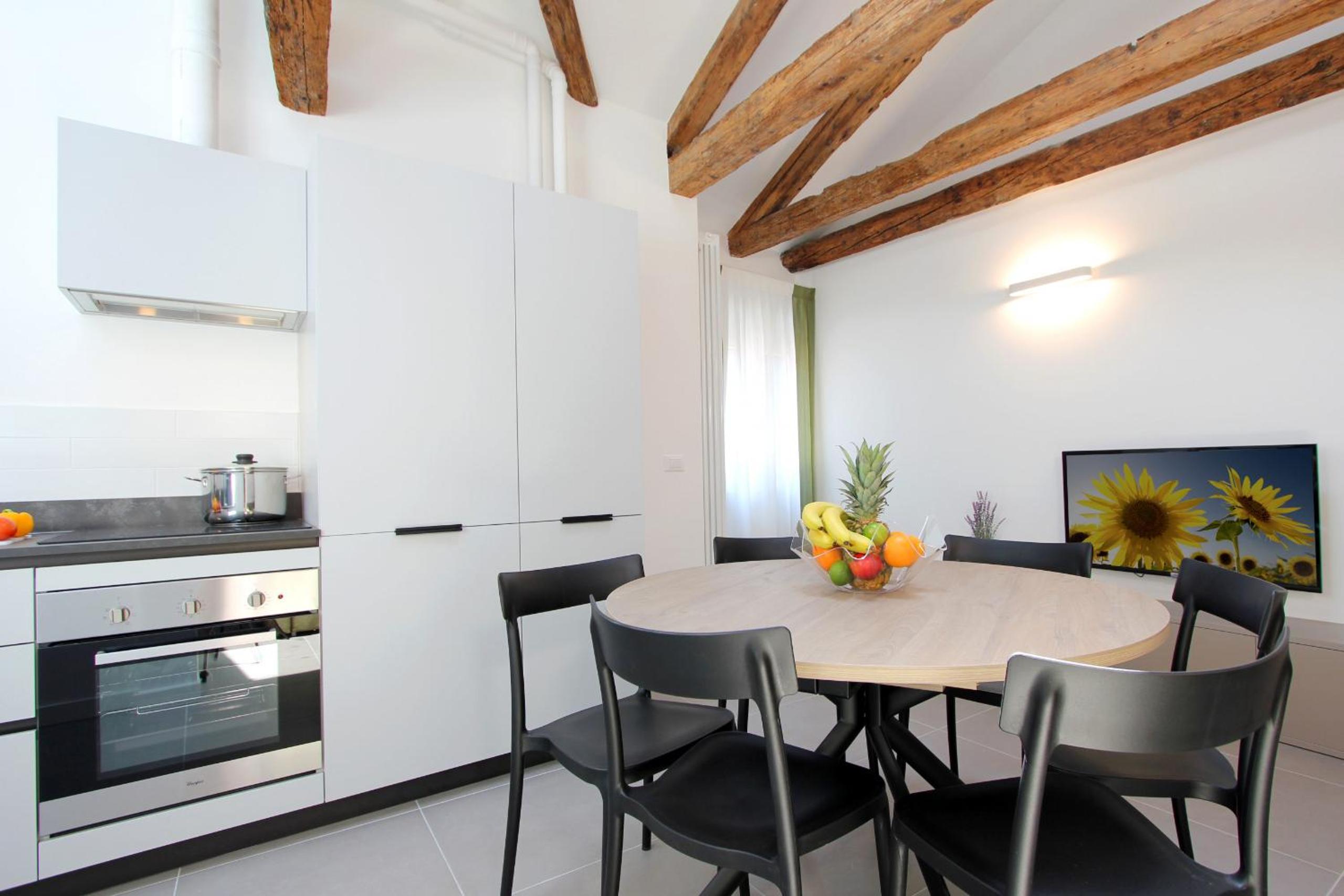 De’ Barbari - Two-Bedroom Apartment photo 3