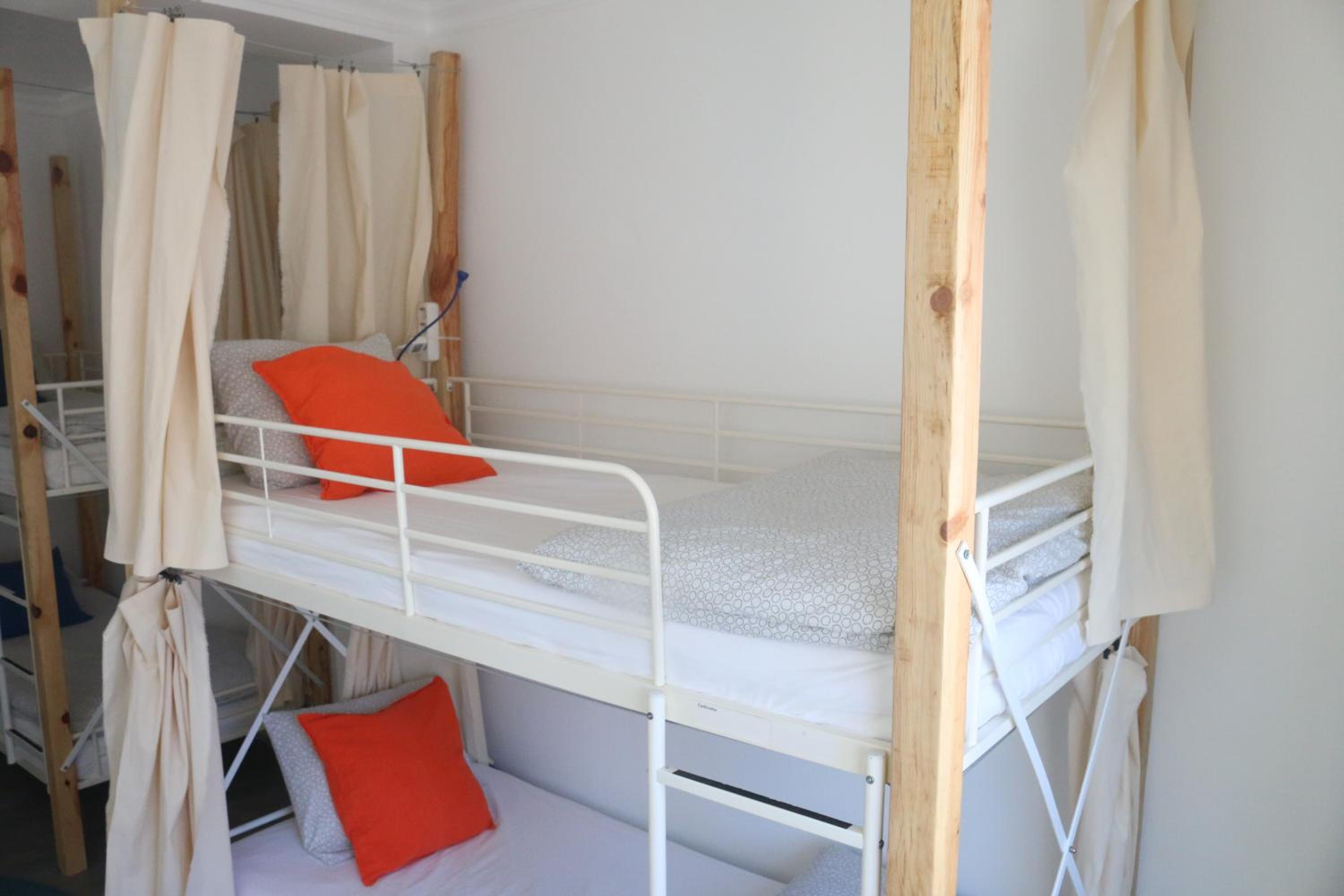 Lit dans Dortoir Mixte de 8 Lits