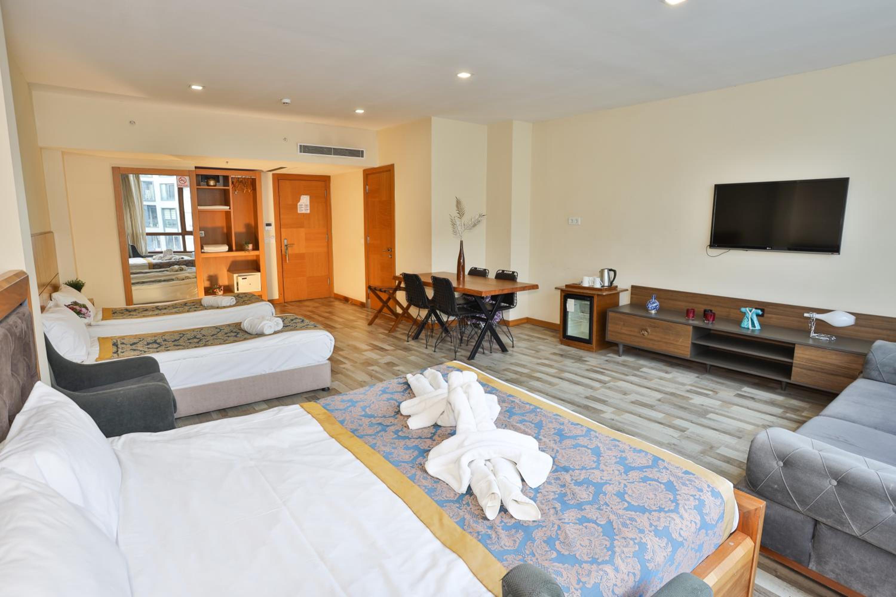 Family Suite photo 1