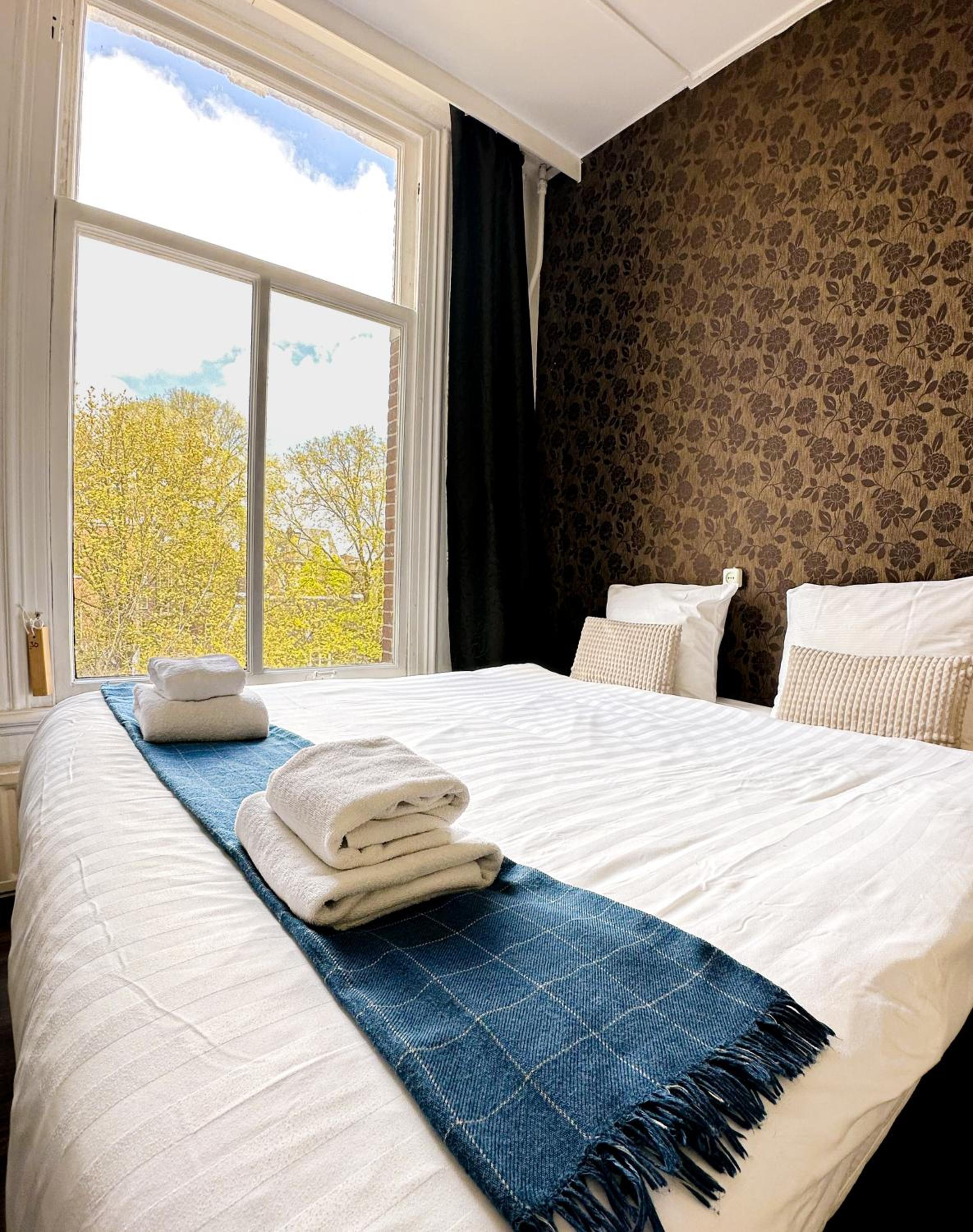Standard Double Room photo 3
