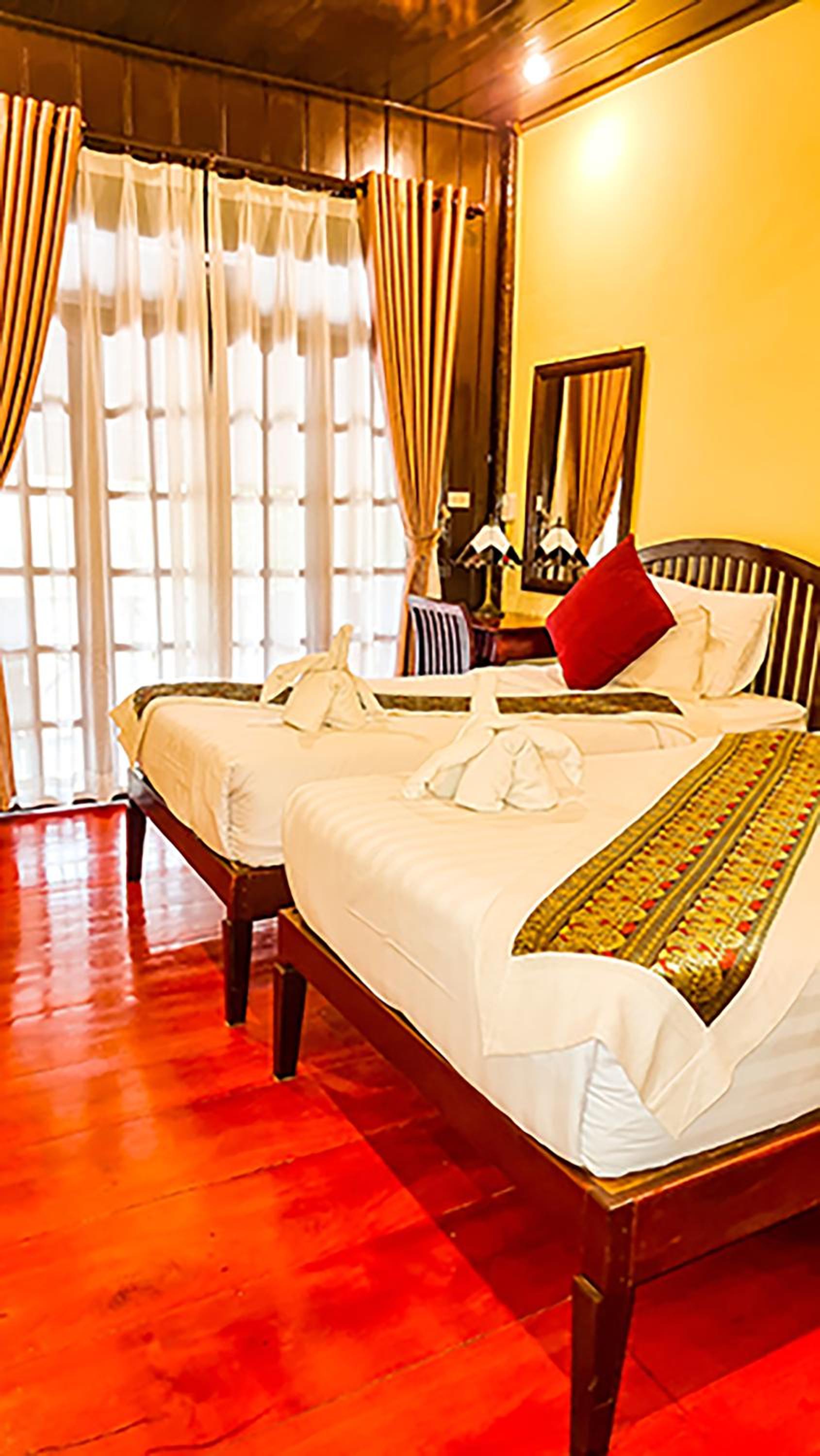 Deluxe Twin Bed Balcony River view