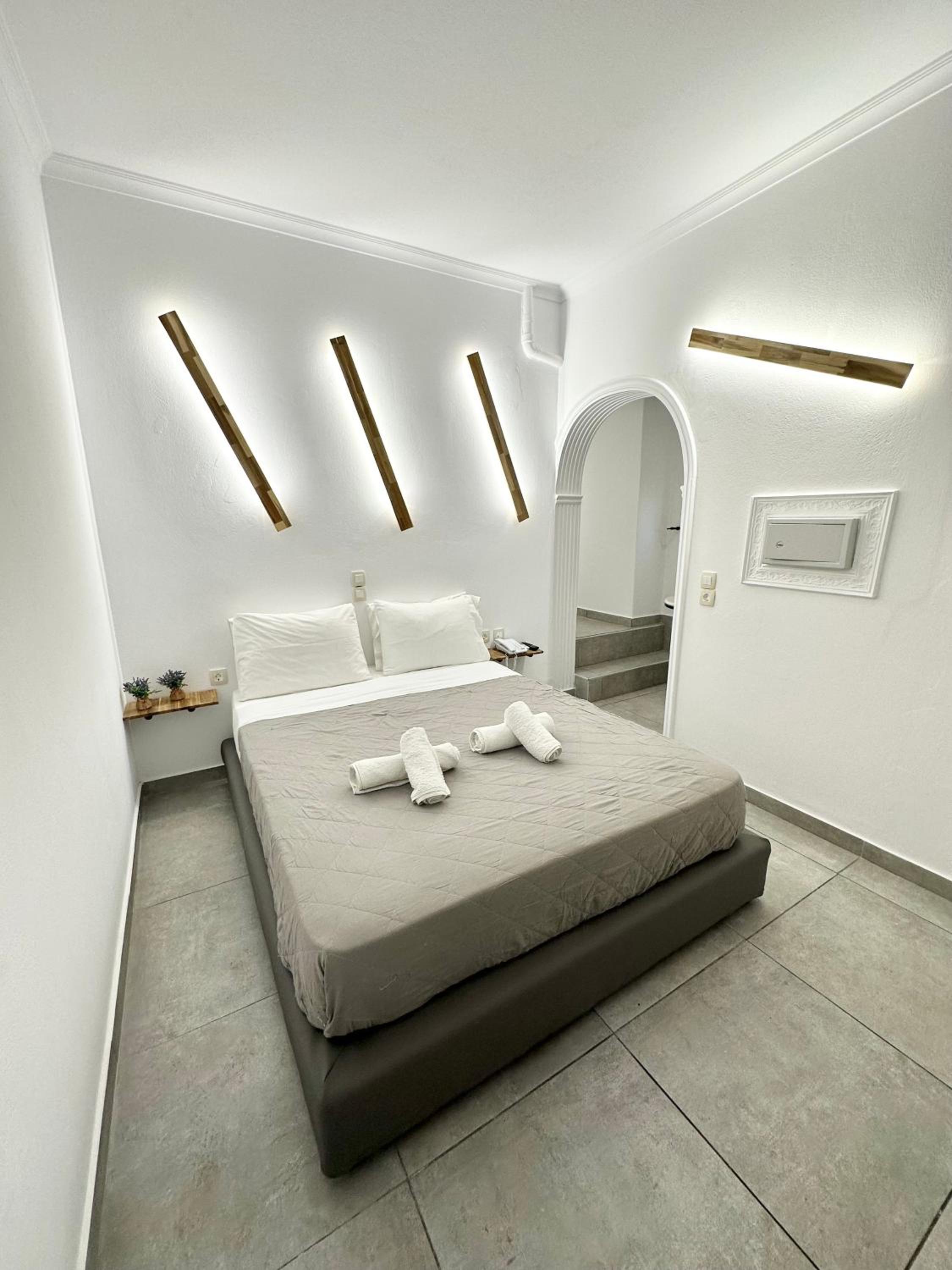 Studio (2 Adults) - Photo 3