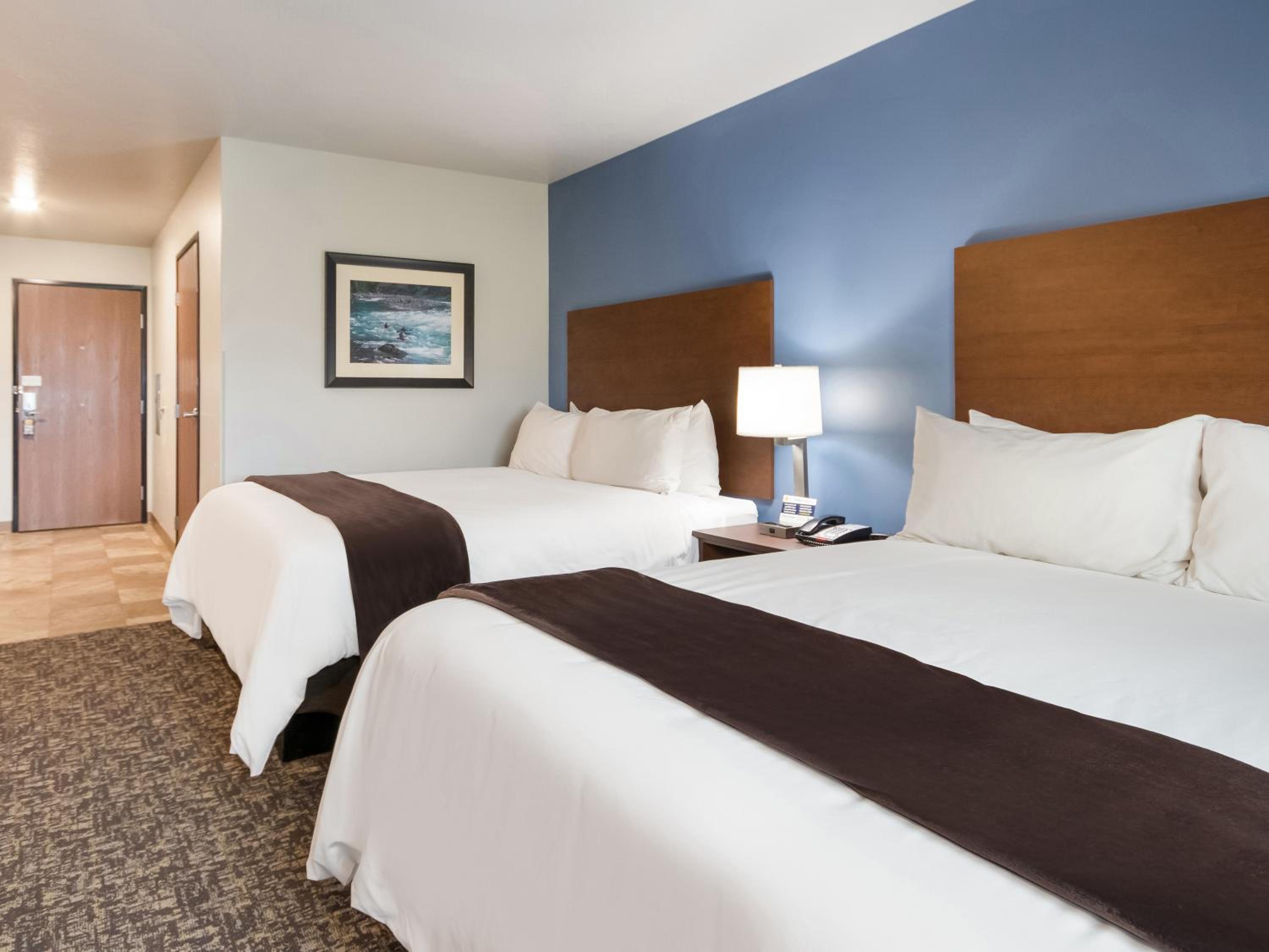 Queen Room with Two Queen Beds - Recliner - Hearing Accessible photo 1