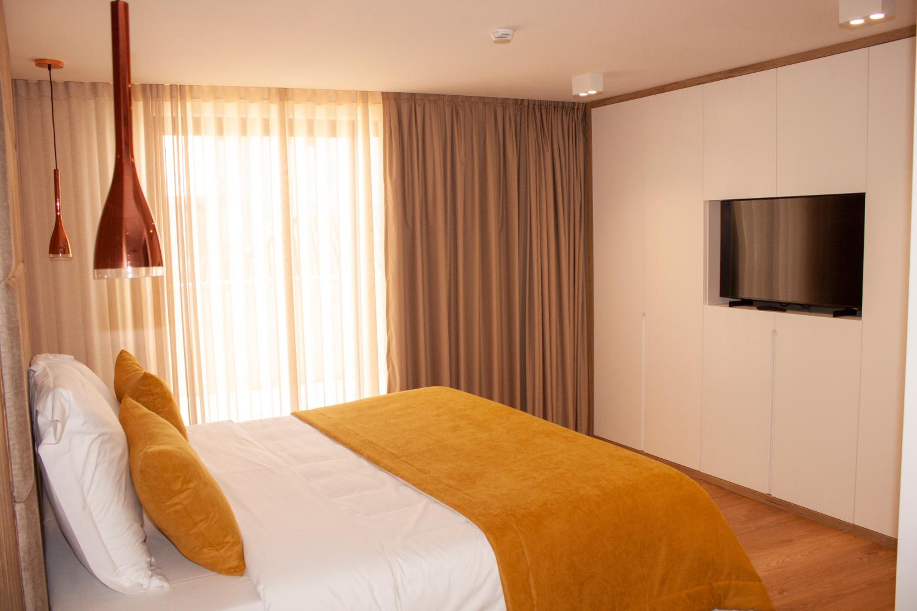 Suite with Terrace - Photo 2