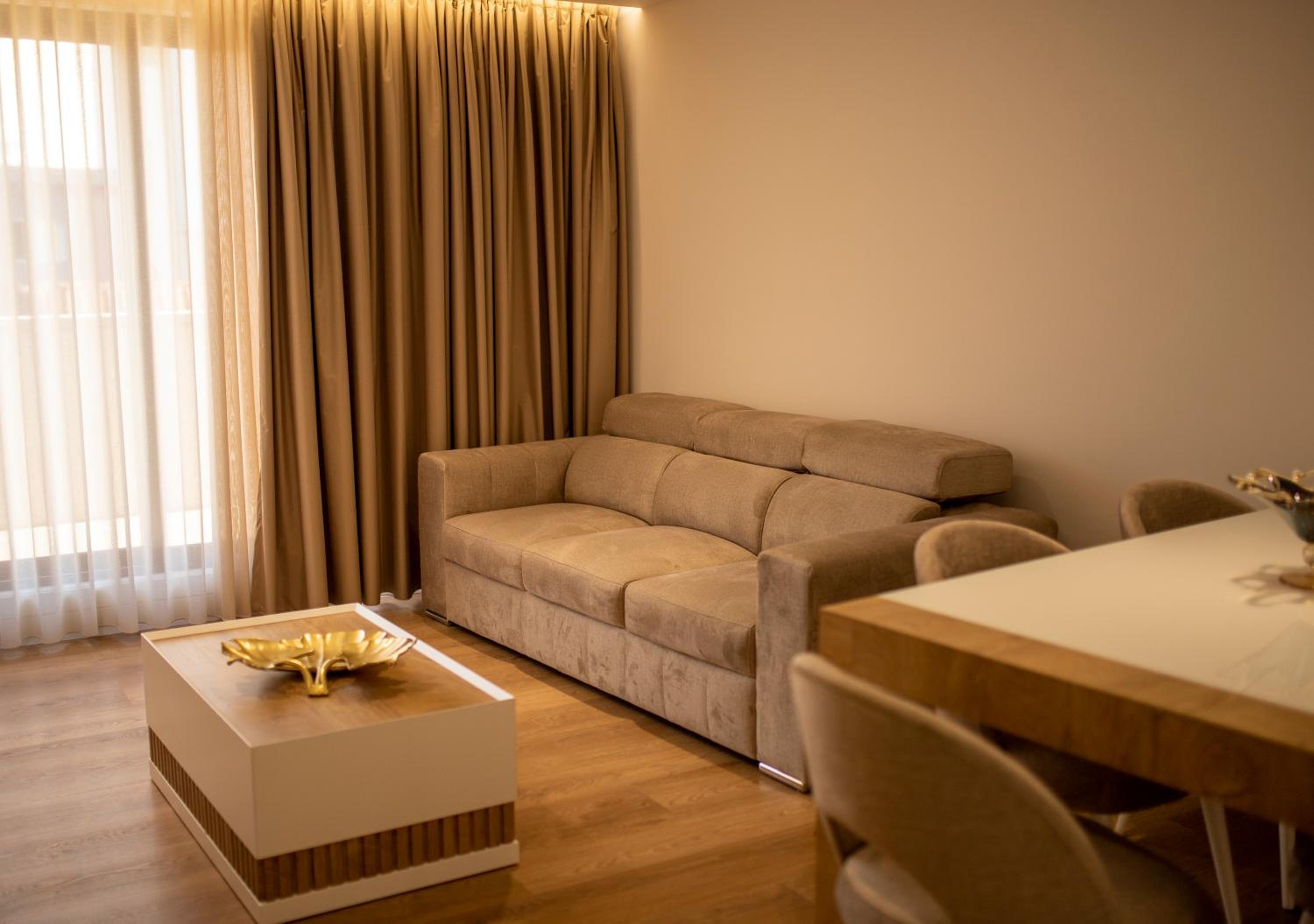 Suite with Terrace - Photo 7