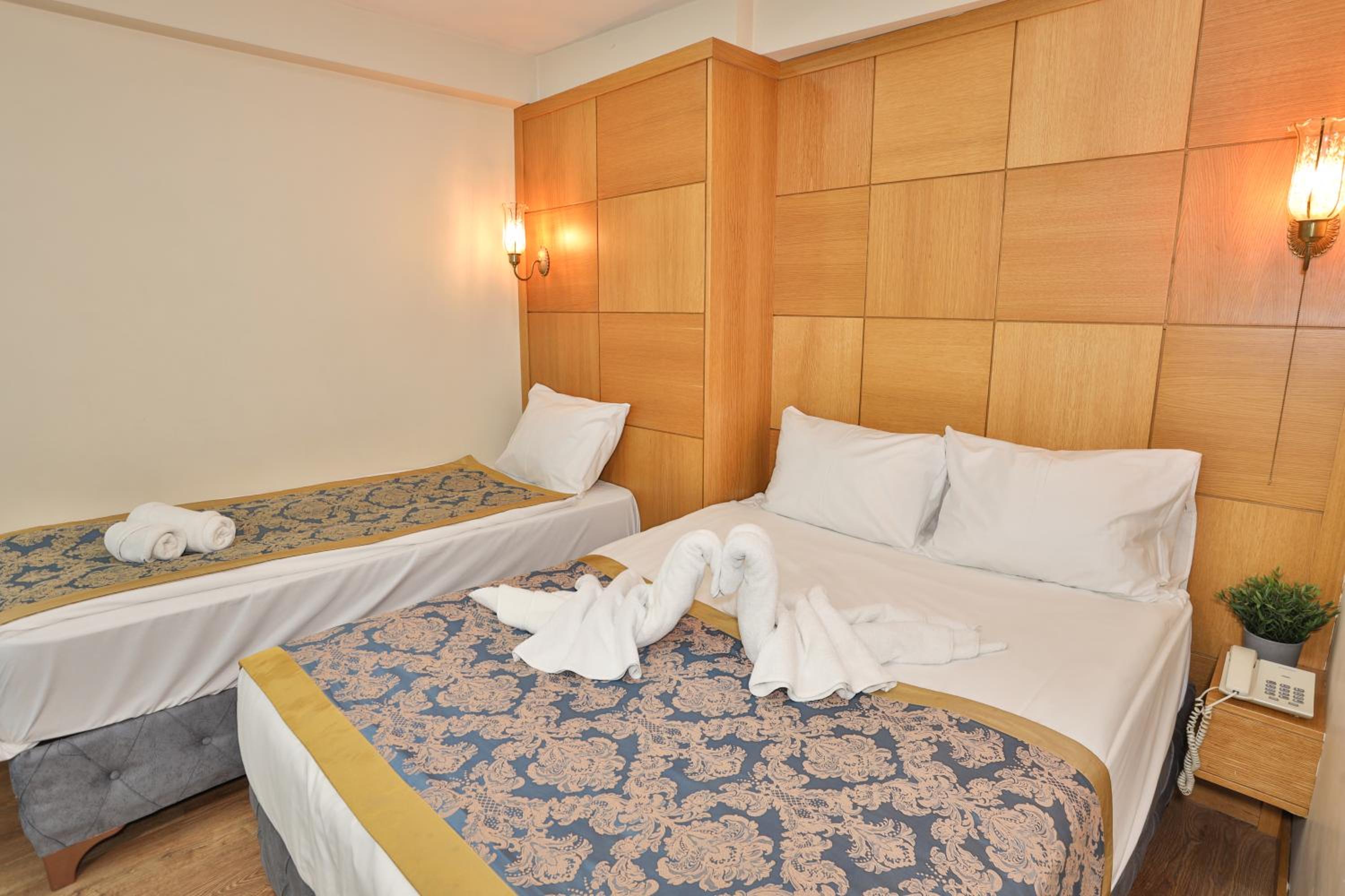Standard Triple Room photo 3